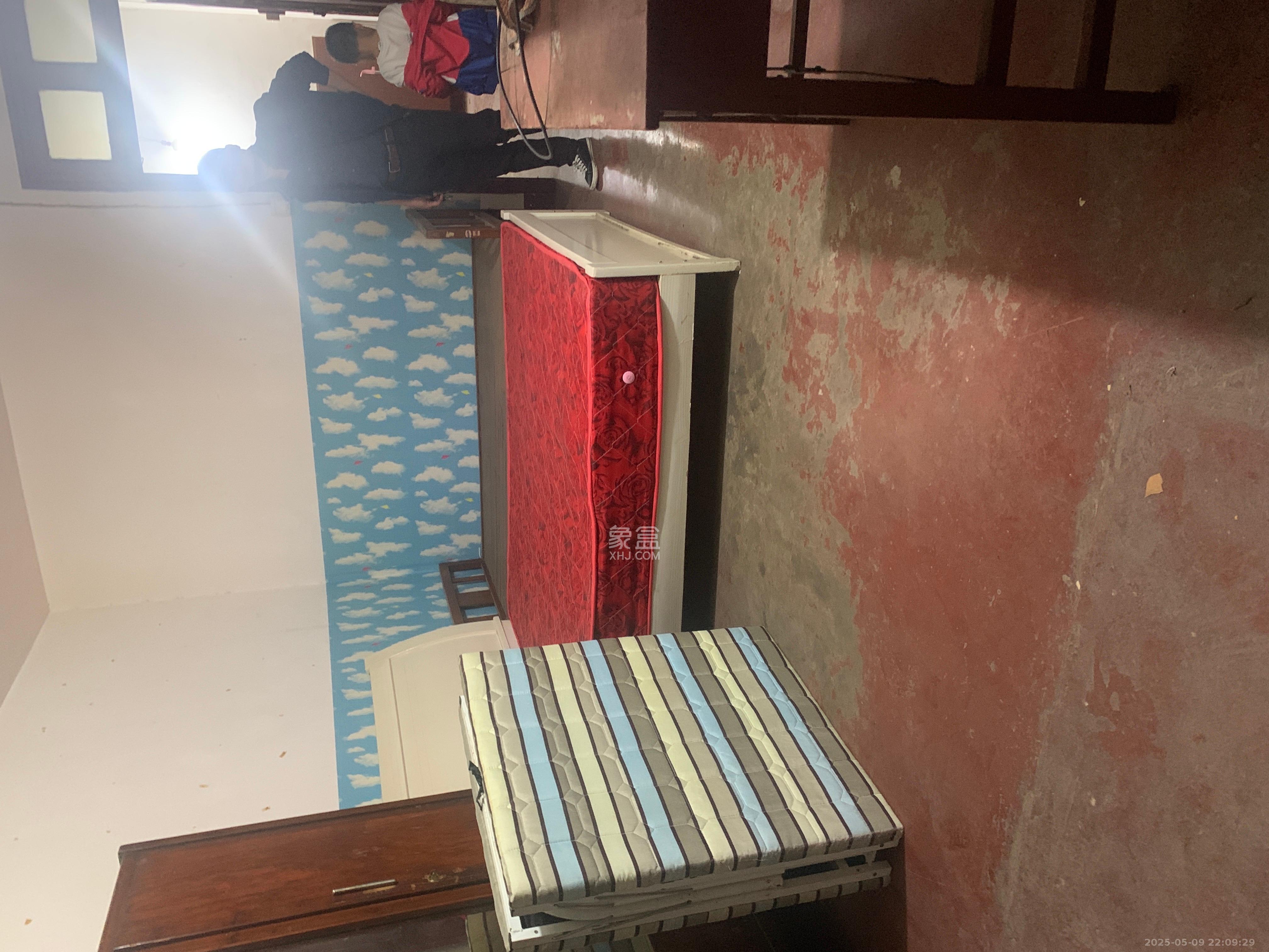 红花坡社区 1室1厅1卫 800.0元/月 红花坡社区 1室1厅1卫 800.0元/月室内图