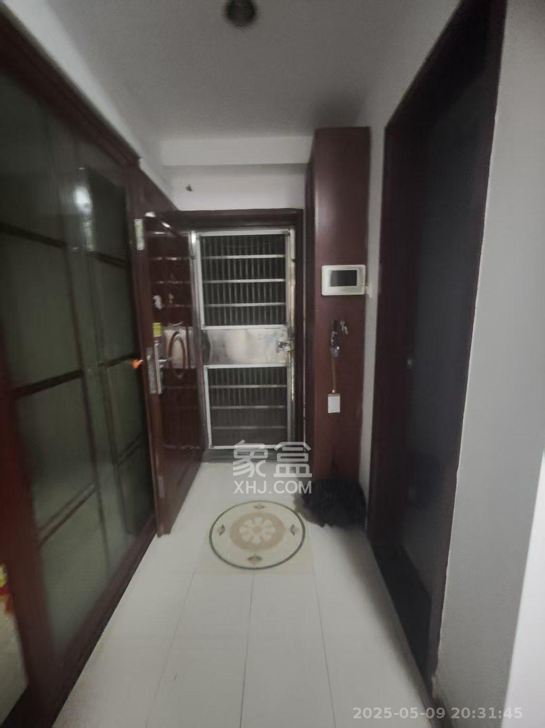 湘水和天下 1室1厅1卫 1350.0元/月 湘水和天下 1室1厅1卫 1350.0元/月室内图