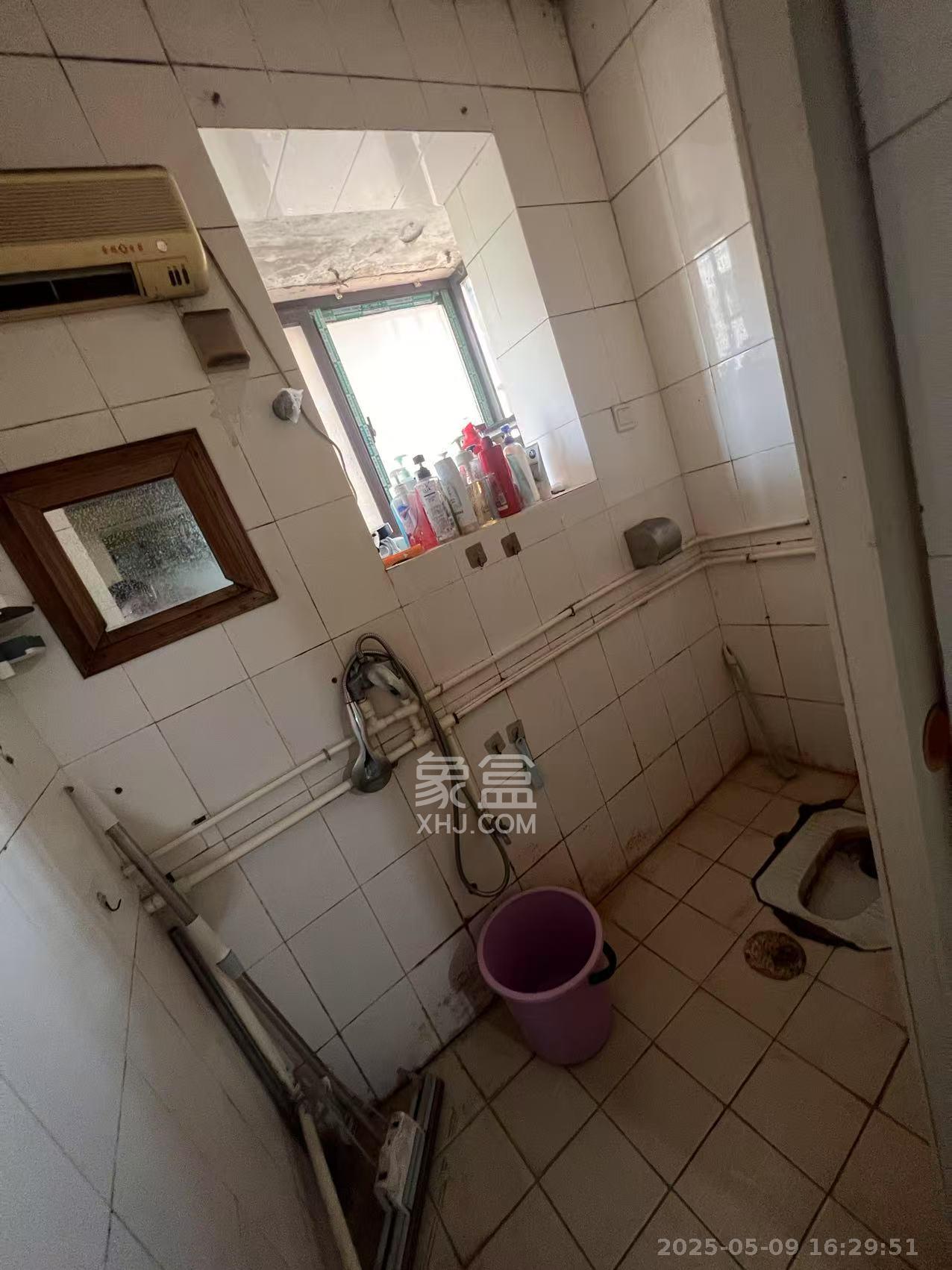 湖南大学民主村 3室2厅1卫 2200.0元/月 湖南大学民主村 3室2厅1卫 2200.0元/月室内图