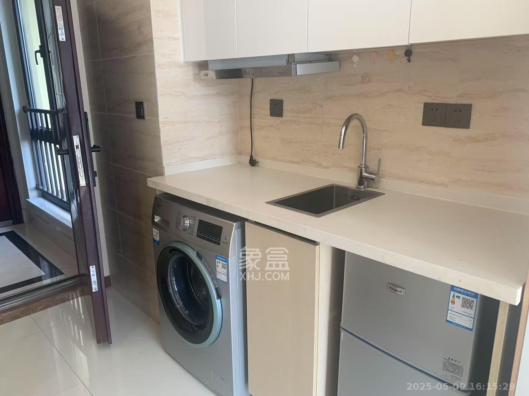 君合天玺 1室1厅1卫 1650.0元/月 君合天玺 1室1厅1卫 1650.0元/月室内图