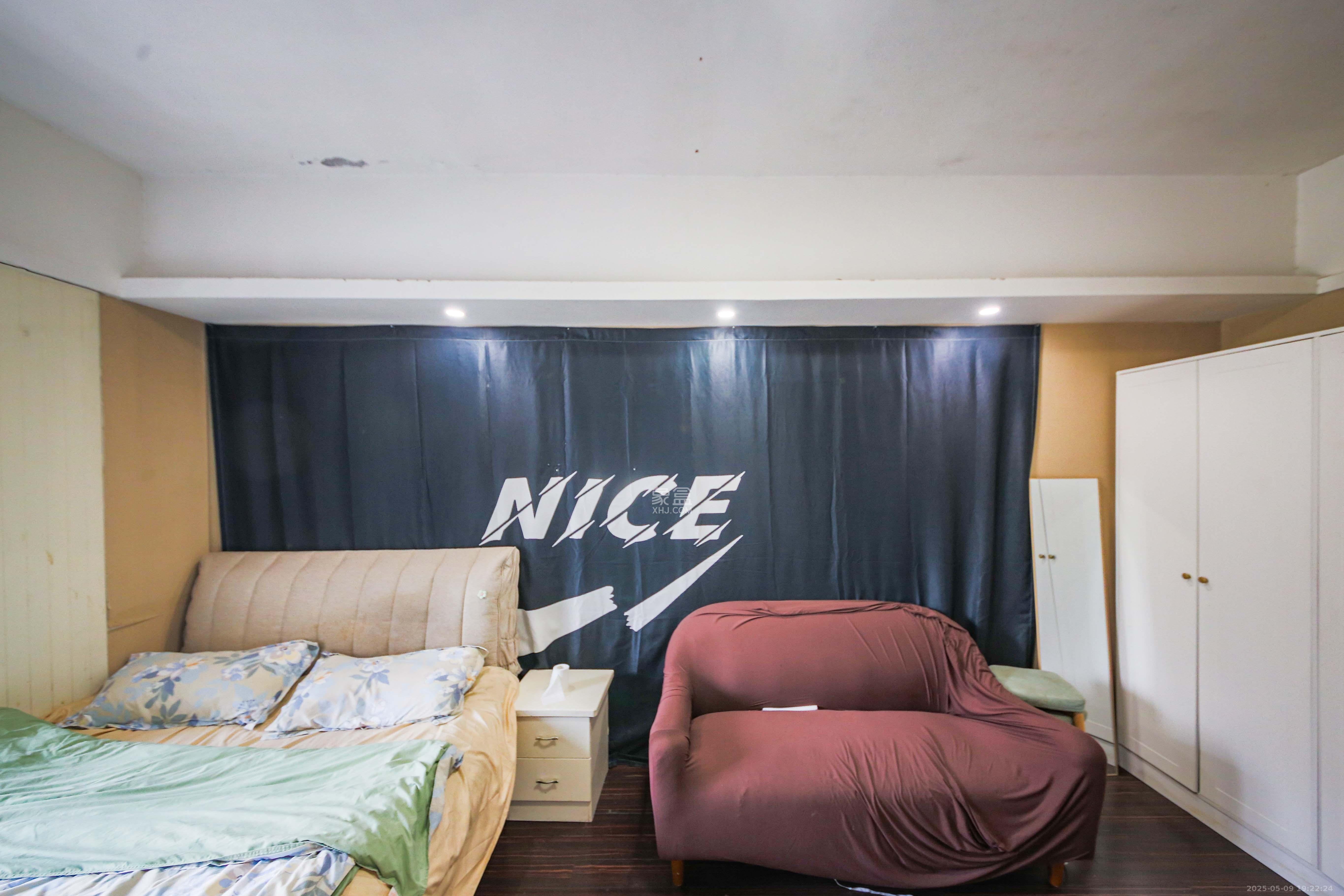 德思勤城市广场(宝格丽公寓) 1室1厅1卫 30.0万 德思勤城市广场(宝格丽公寓) 1室1厅1卫 30.0万卧室