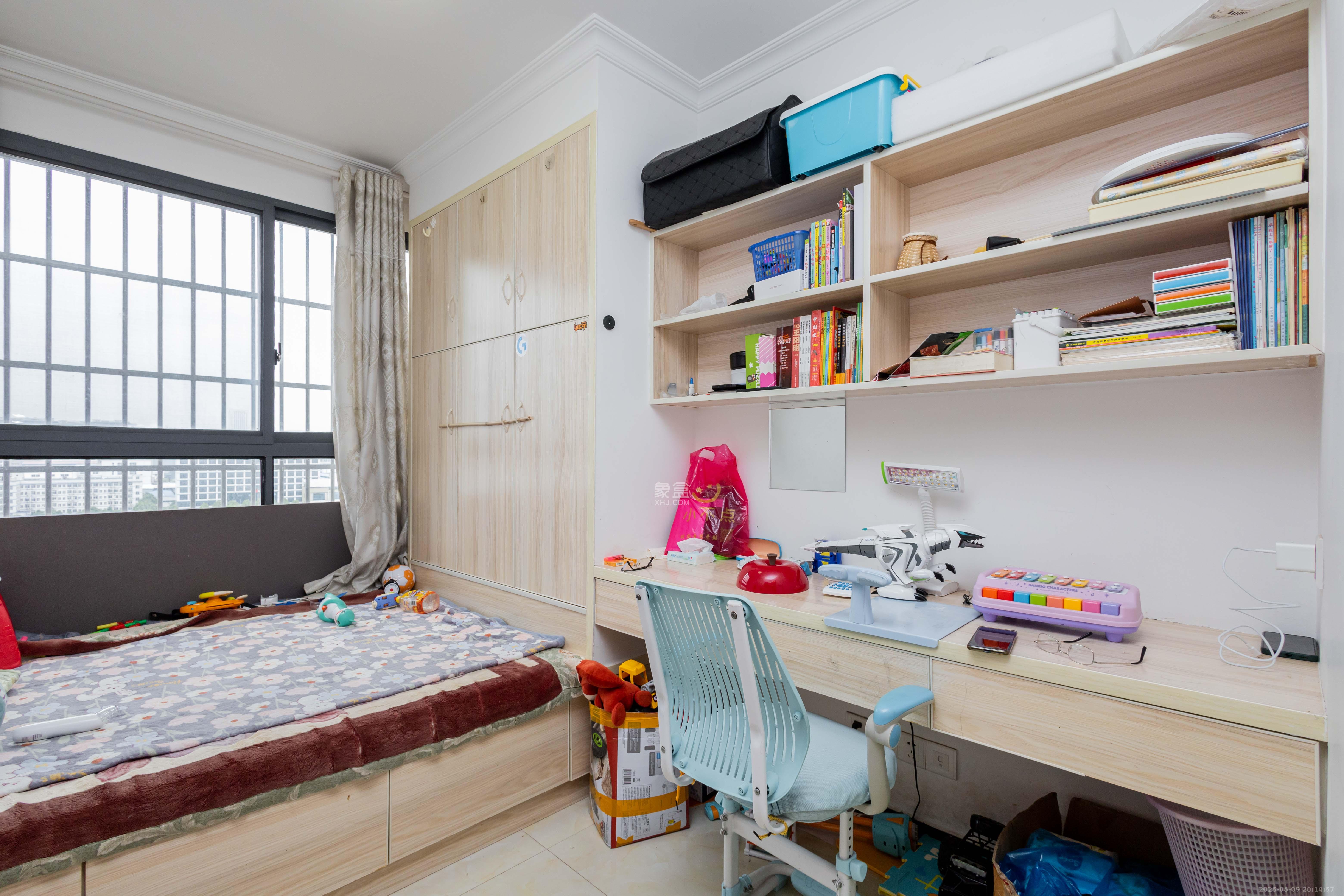 湘楚华庭 3室2厅1卫 58.0万 湘楚华庭 3室2厅1卫 58.0万卧室