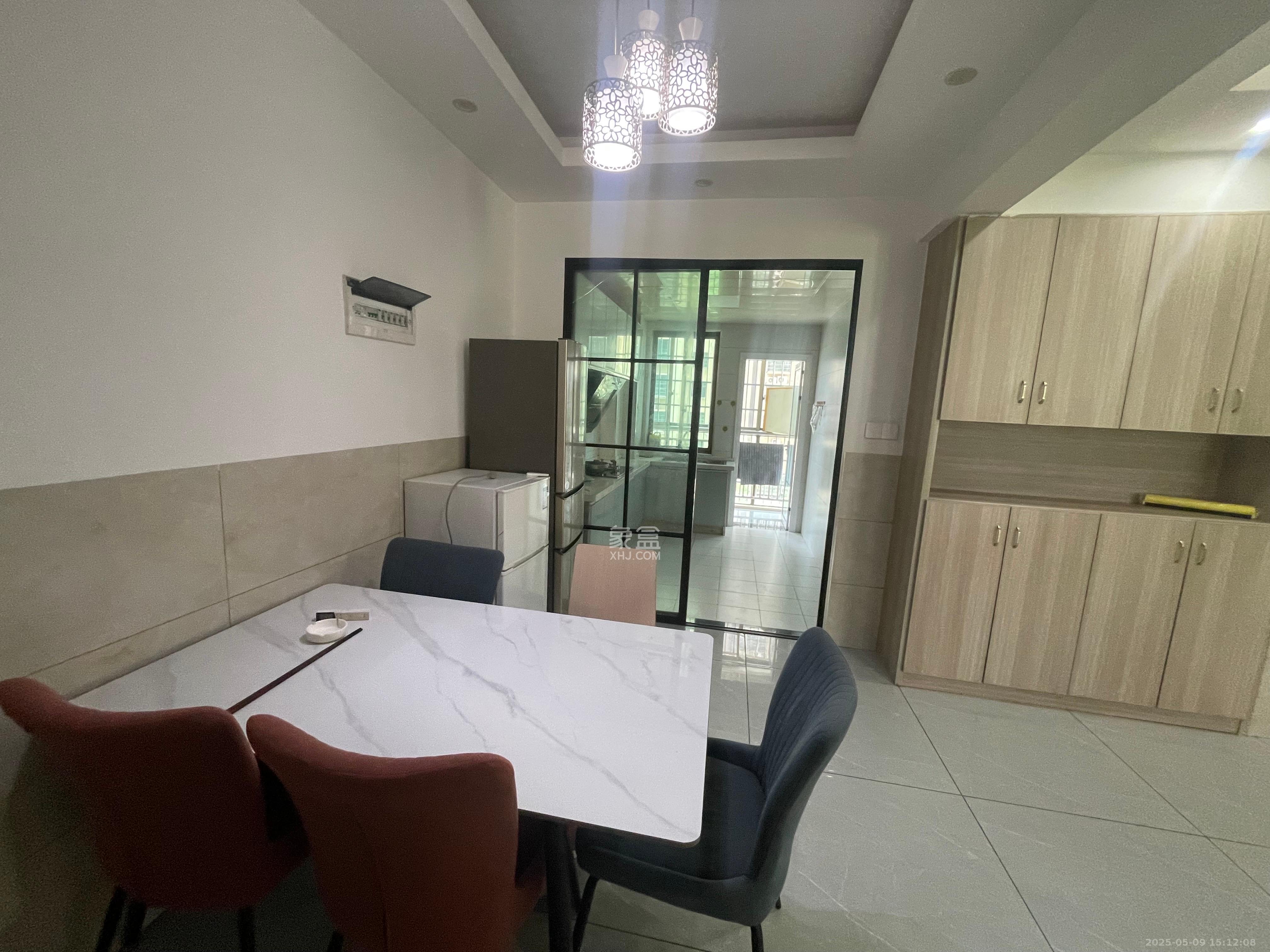 鄱阳佳郡  1室0厅0卫    2400.0元/月室内图