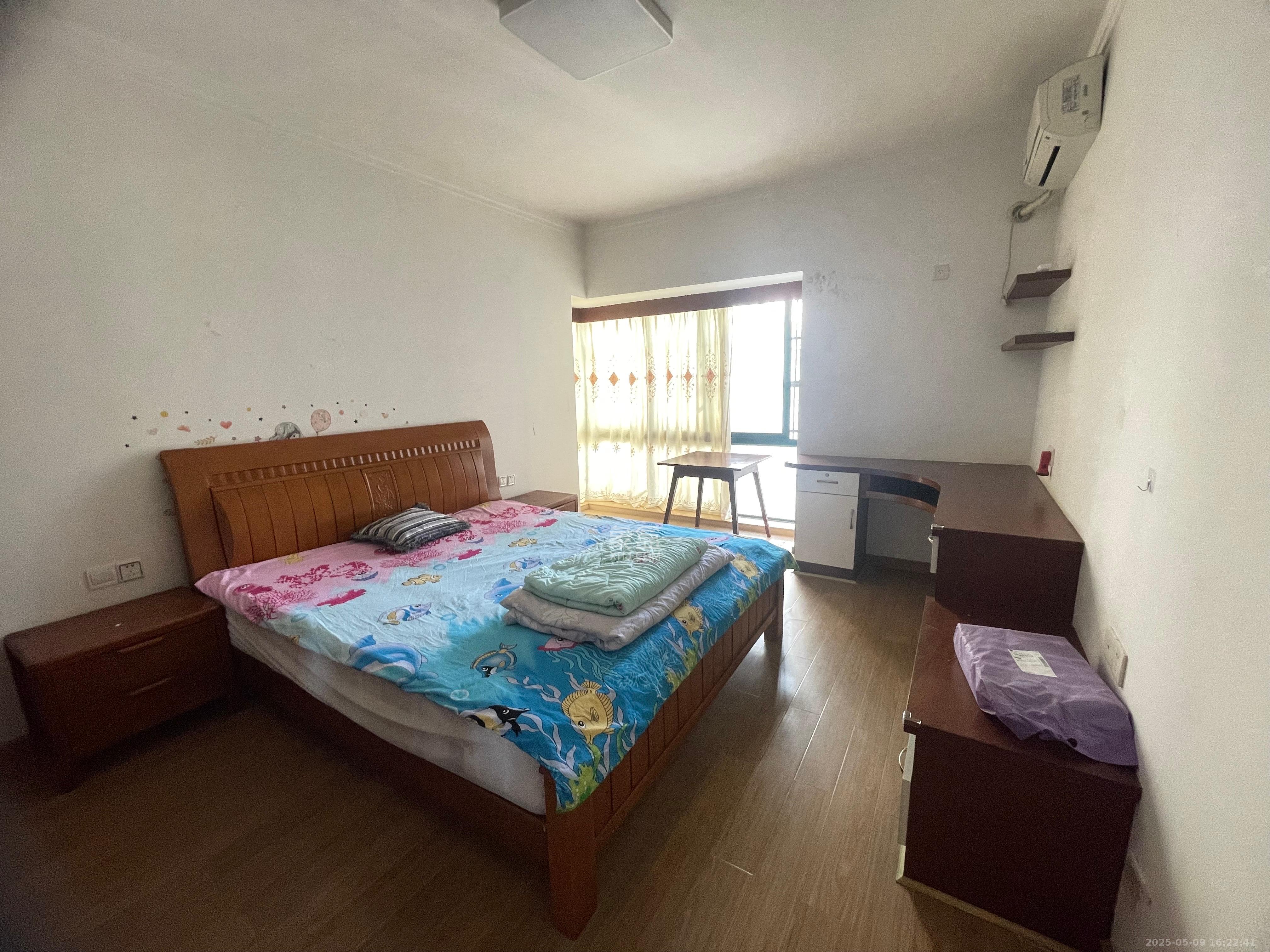 华天LOHO小镇 3室2厅1卫 2000.0元/月 华天LOHO小镇 3室2厅1卫 2000.0元/月室内图