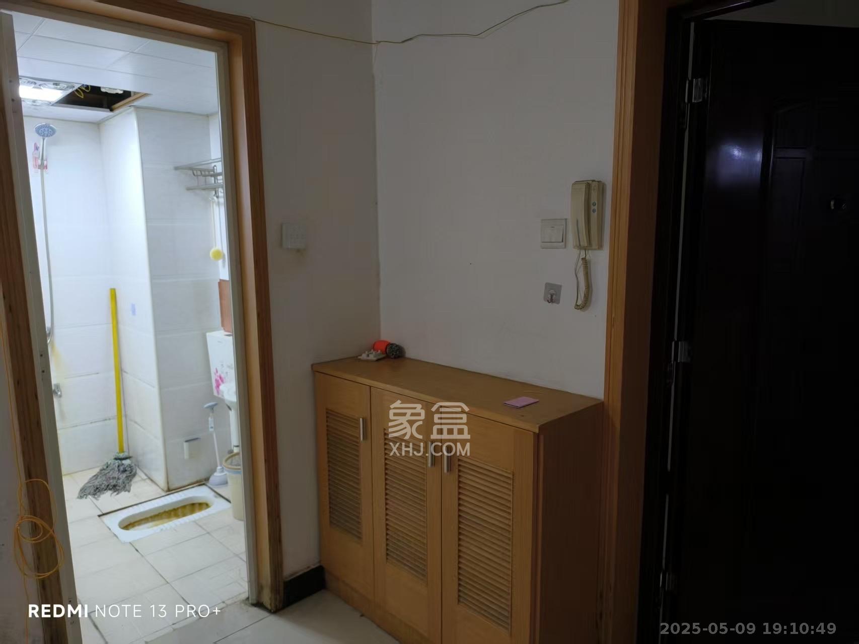 开源鑫景  1室1厅1卫   1200.00元/月室内图