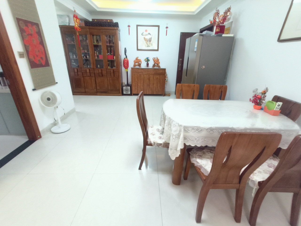 绿地海长流二期 3室2厅1卫 128.0万 绿地海长流二期 3室2厅1卫 128.0万室内图