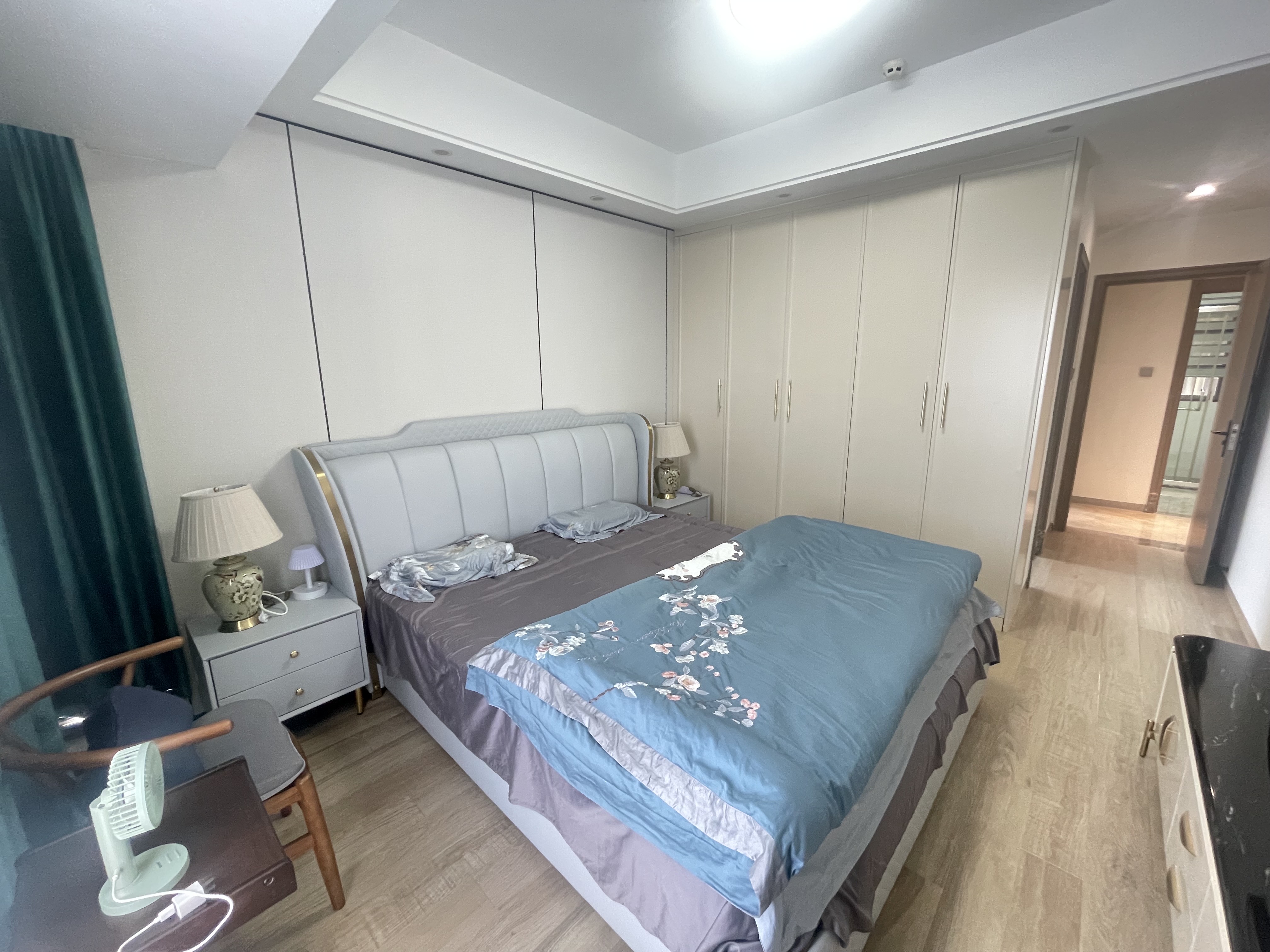 金岛国际 3室2厅2卫 175.0万 金岛国际 3室2厅2卫 175.0万客厅