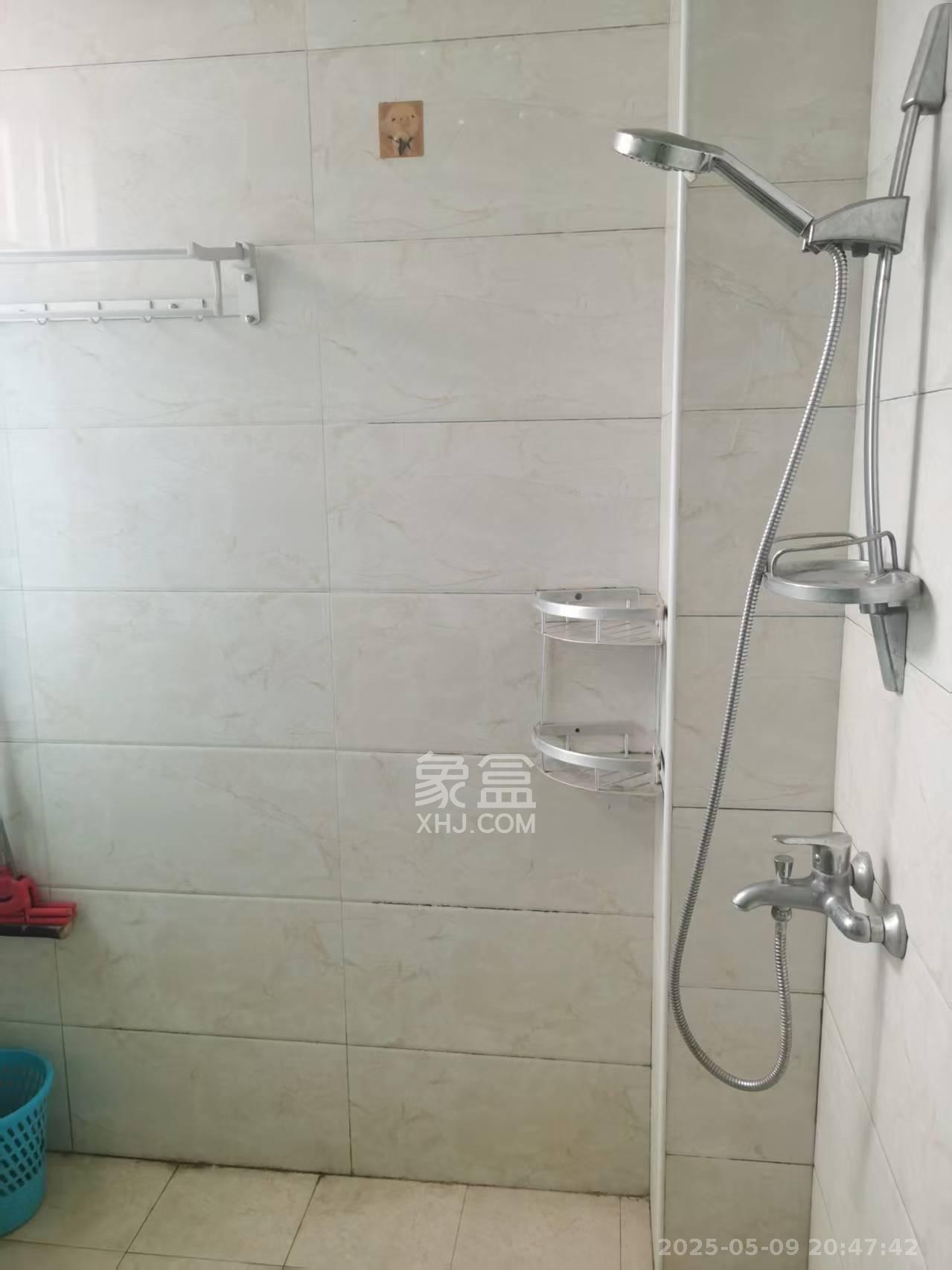 德泽苑  2室2厅1卫   1700.00元/月室内图