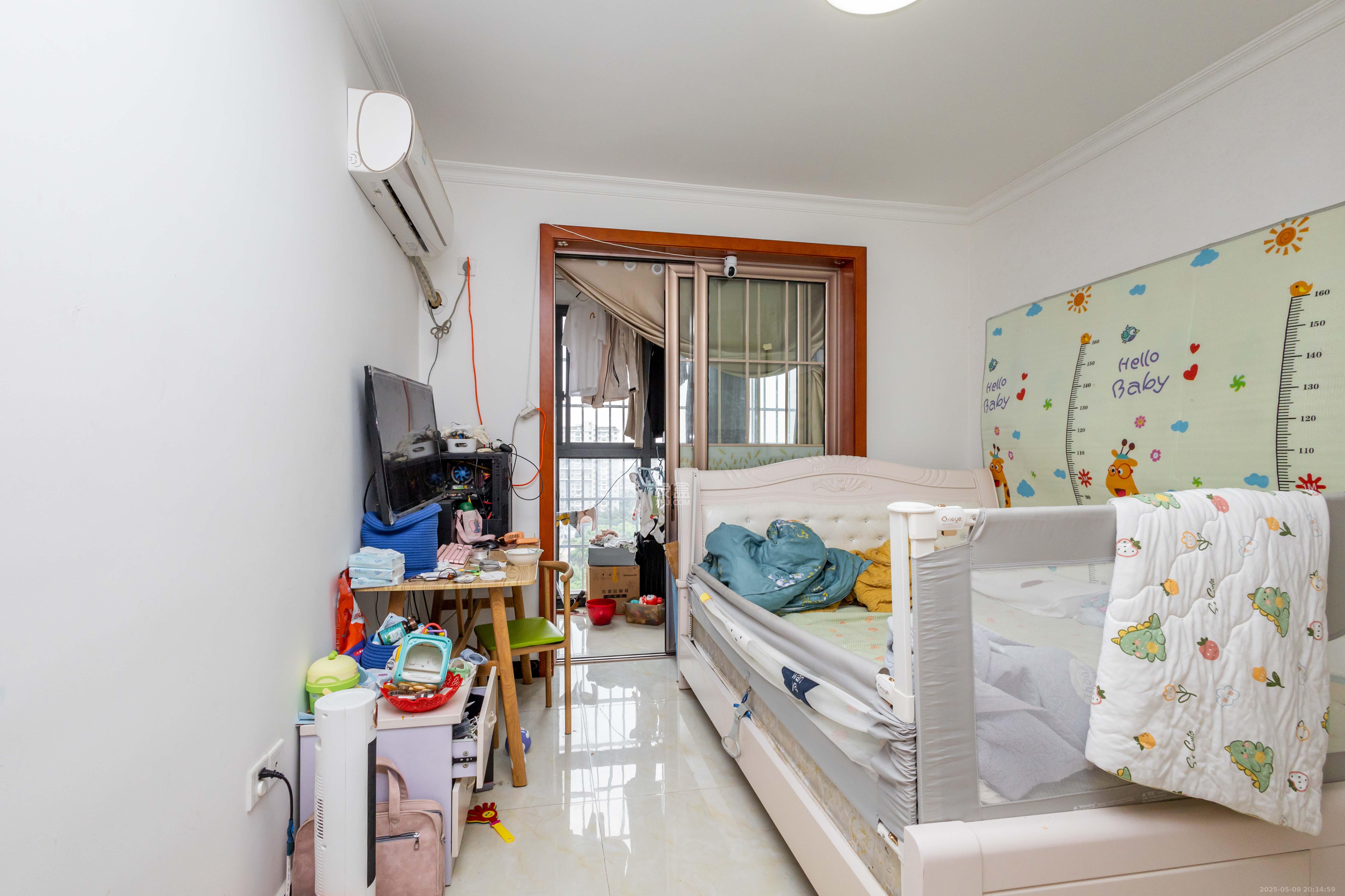 湘楚华庭 3室2厅1卫 58.0万 湘楚华庭 3室2厅1卫 58.0万卧室