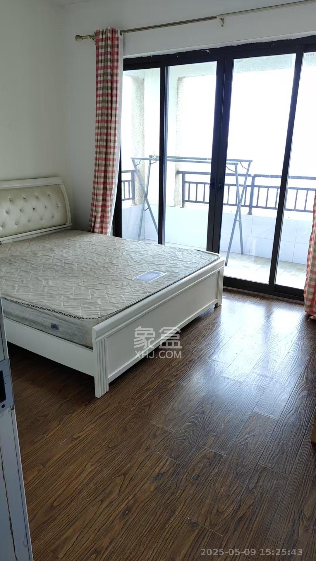 地质家园一、二期(地泰人民公馆) 3室2厅1卫 3340.0元/月 地质家园一、二期(地泰人民公馆) 3室2厅1卫 3340.0元/月室内图