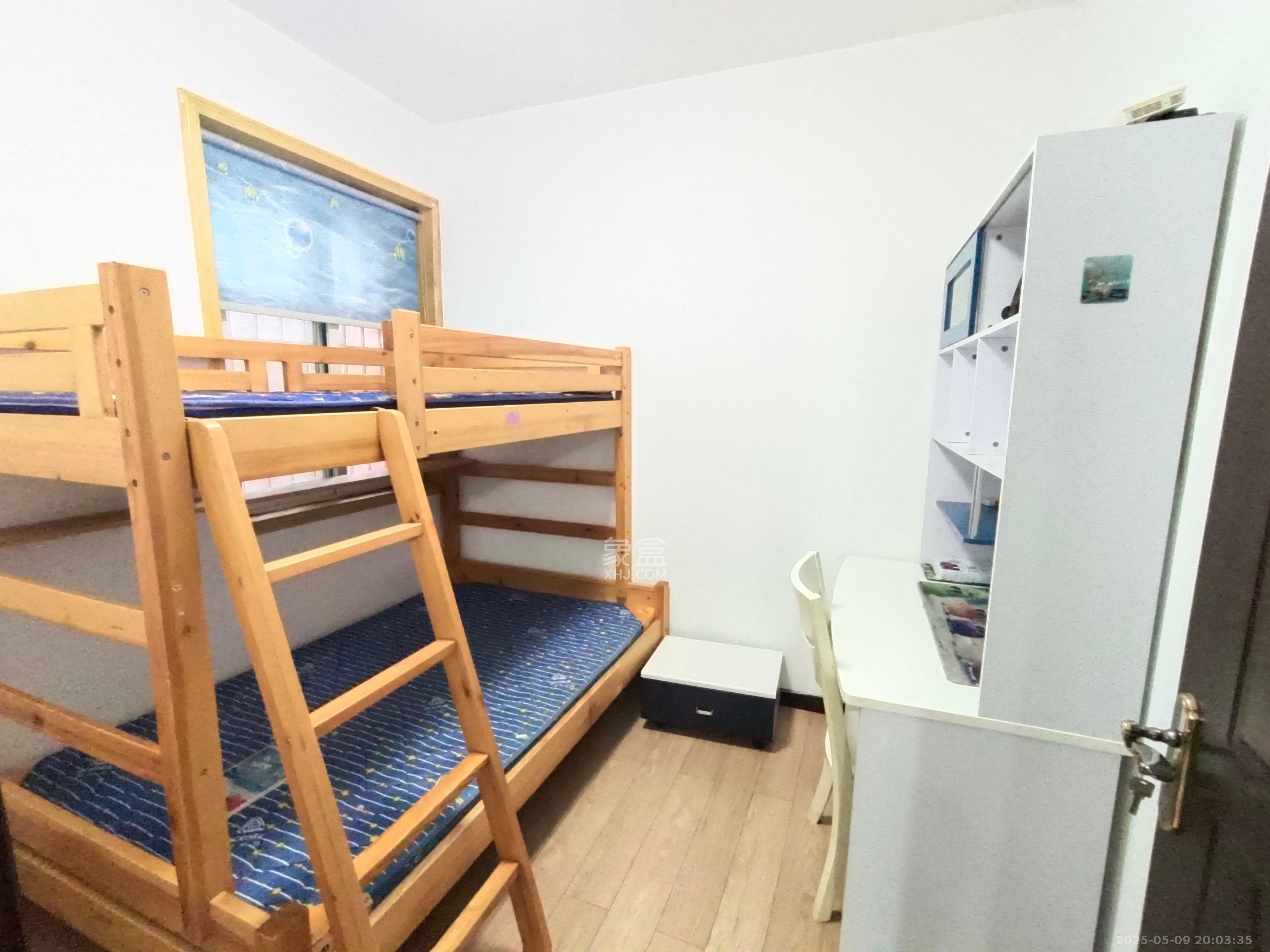 山水湾  2室2厅1卫   1600.00元/月室内图