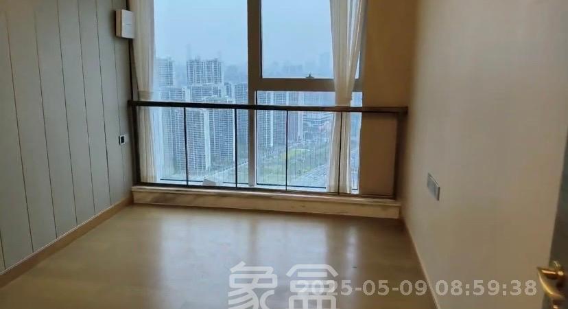 恒大誉府（融誉商业中心）  1室1厅1卫    2500.0元/月室内图