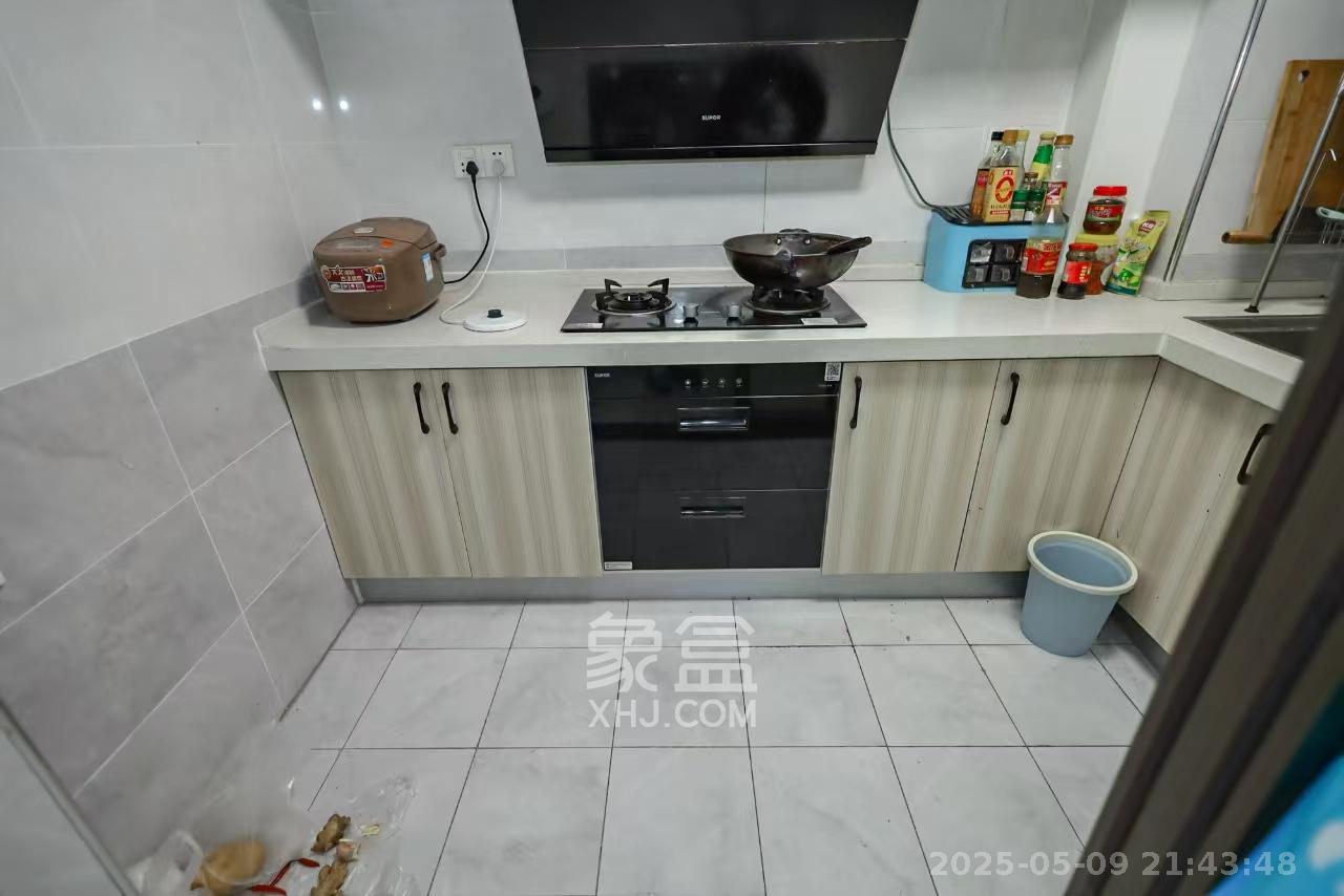 杜鹃文苑  2室1厅1卫    1900.0元/月 杜鹃文苑  2室1厅1卫    1900.0元/月室内图