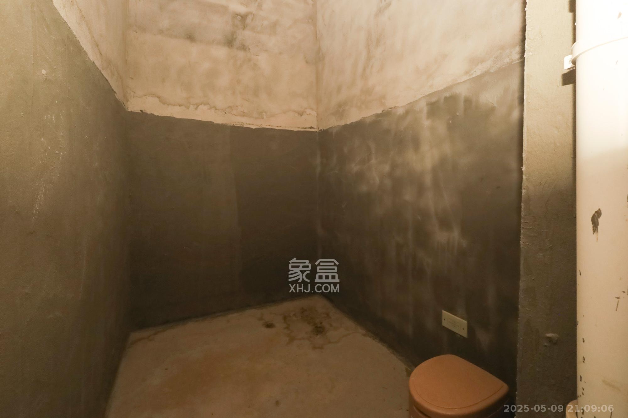 福晟钱隆国际（晟冉景苑）  2室1厅1卫   59.90万卫生间
