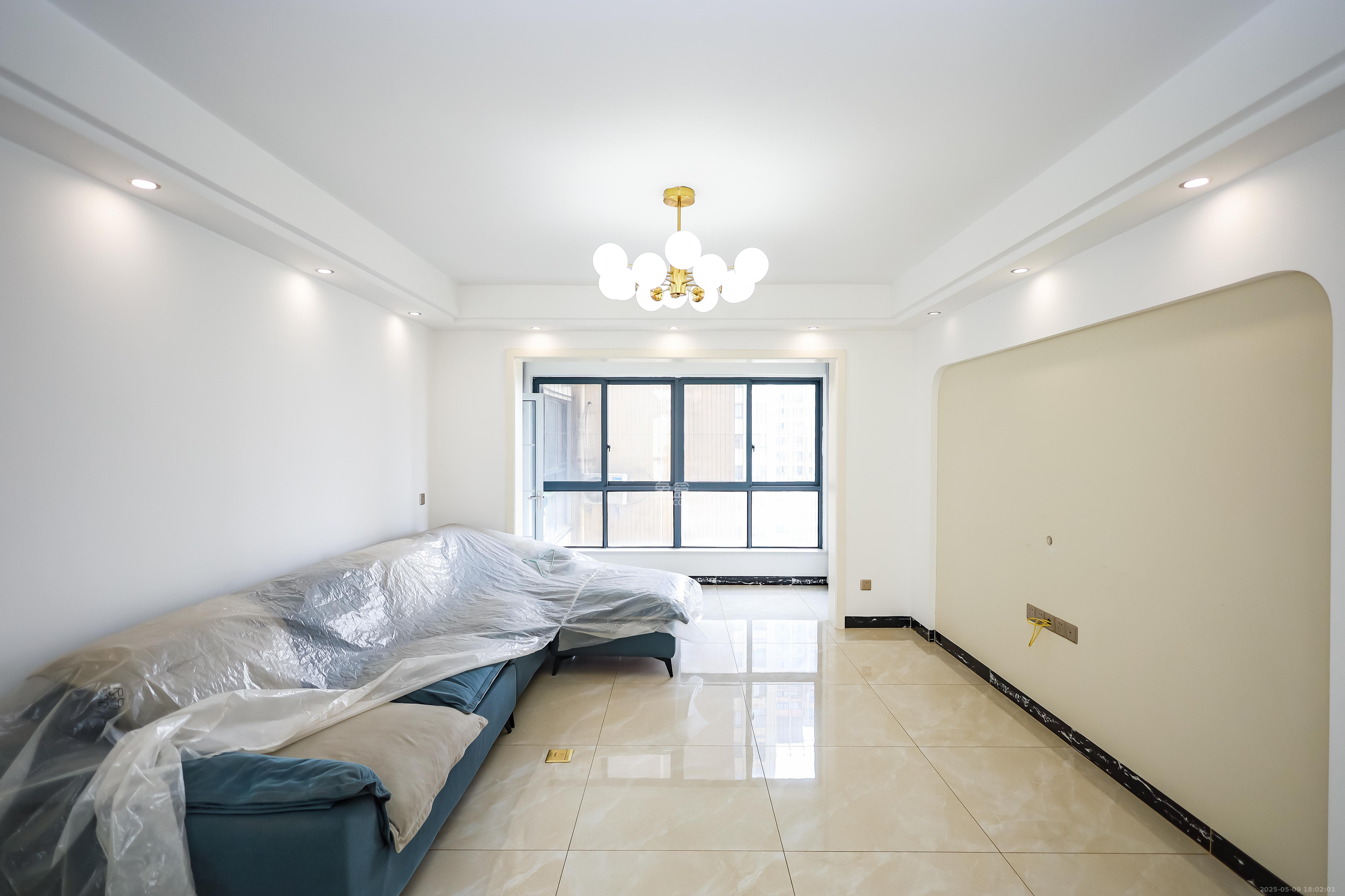 天麓尚层  4室2厅2卫    106.0万 天麓尚层  4室2厅2卫    106.0万