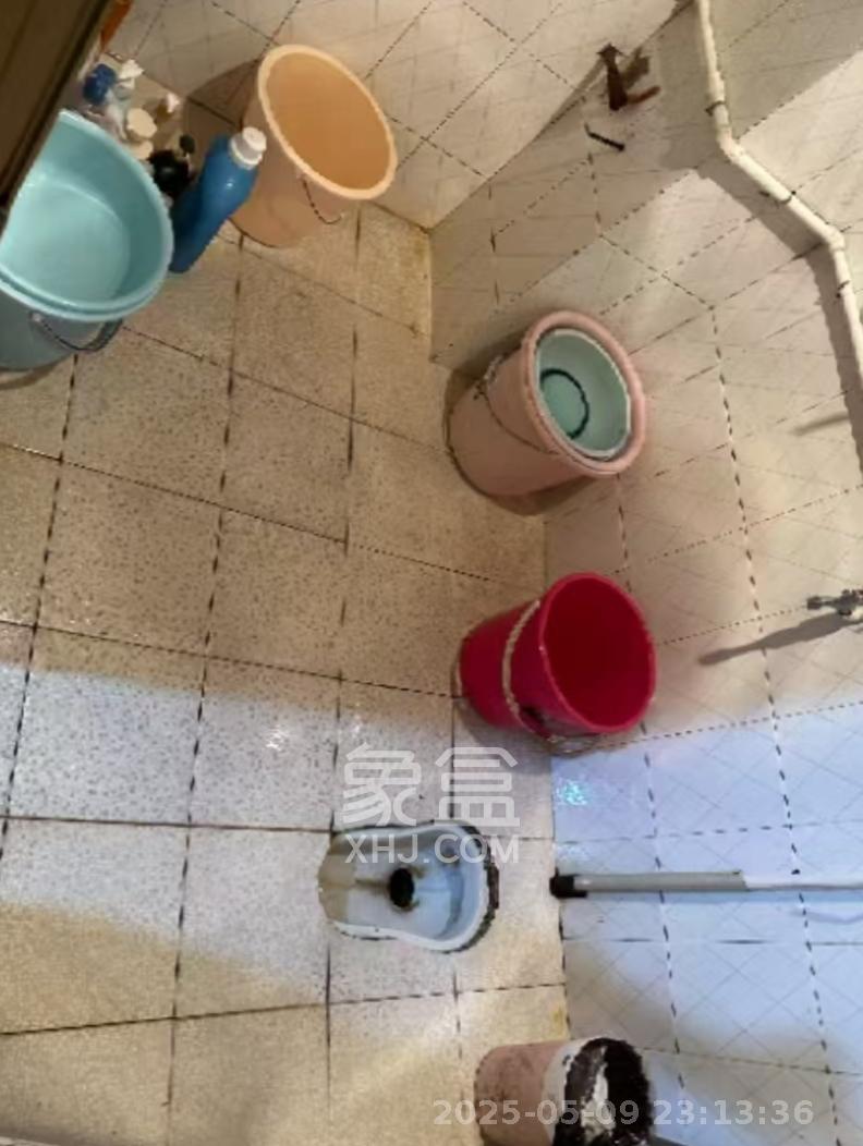 崇文里、崇圣里散盘 3室1厅1卫 1800.0元/月 崇文里、崇圣里散盘 3室1厅1卫 1800.0元/月室内图