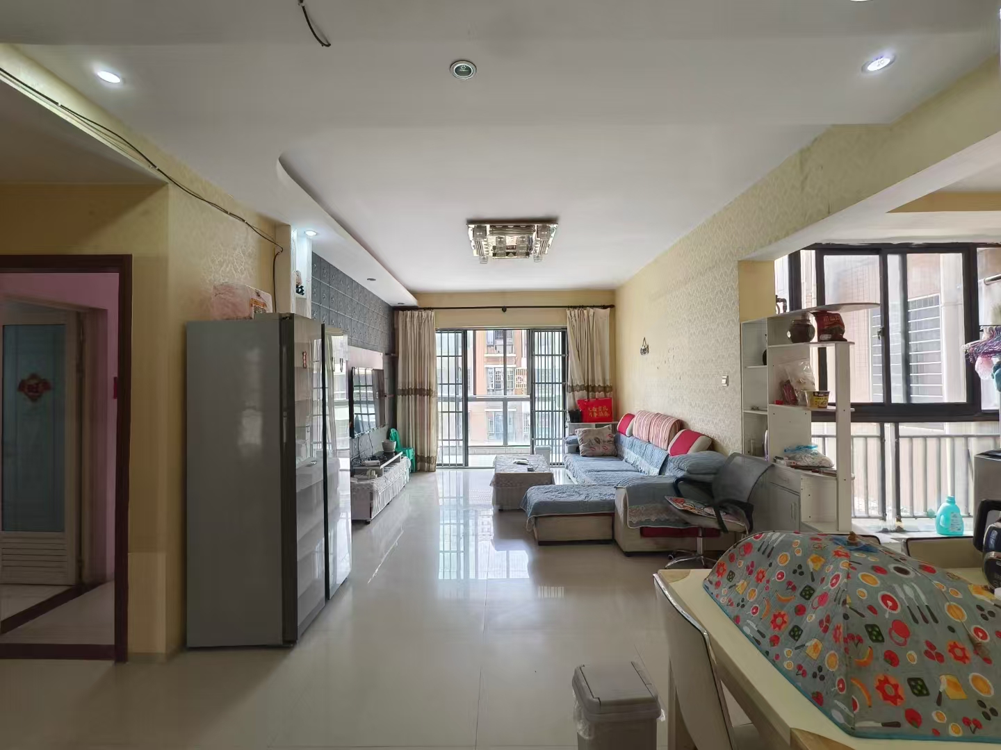 铭盛檀香洲 3室2厅2卫 108.0万 铭盛檀香洲 3室2厅2卫 108.0万室内图