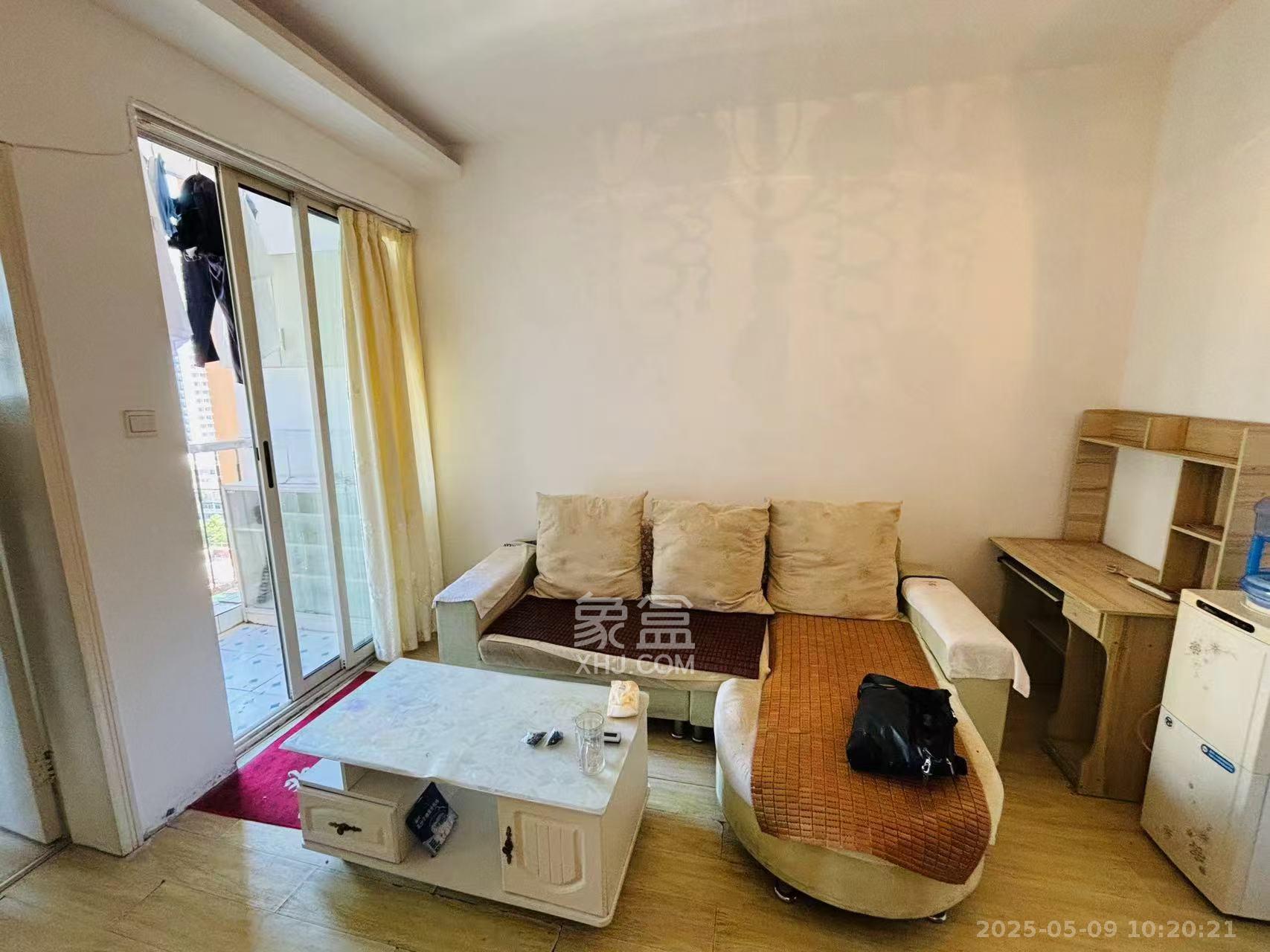 白沙晶城 1室1厅1卫 1800.0元/月 白沙晶城 1室1厅1卫 1800.0元/月室内图