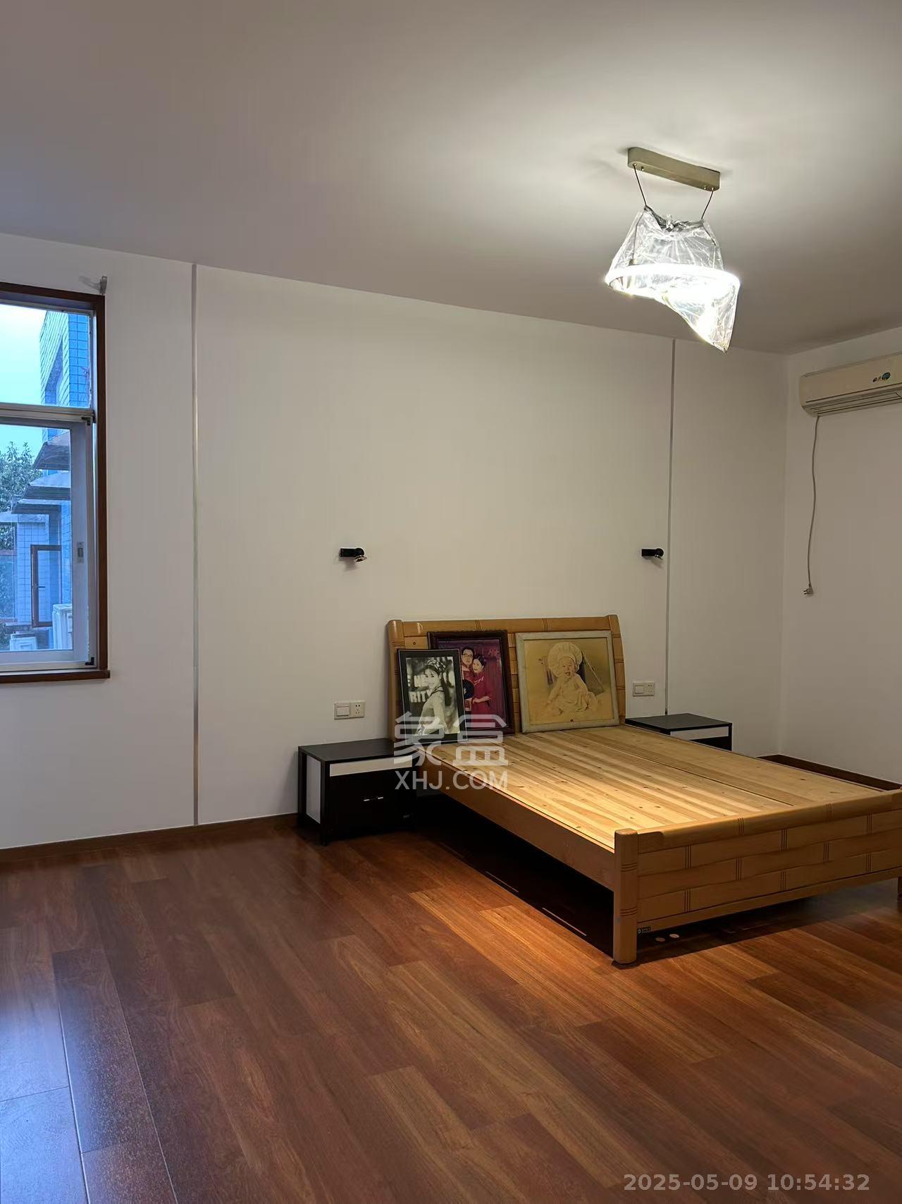 同升湖山庄 4室2厅2卫 2800.0元/月 同升湖山庄 4室2厅2卫 2800.0元/月室内图