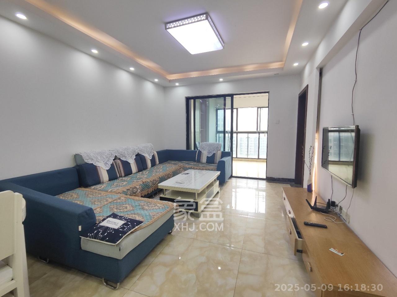 达美D6区  3室2厅1卫   2800.00元/月室内图1