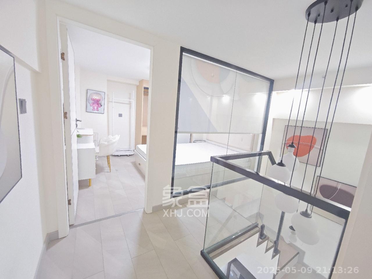 佳兆业云顶都汇 2室1厅1卫 2200.0元/月 佳兆业云顶都汇 2室1厅1卫 2200.0元/月室内图