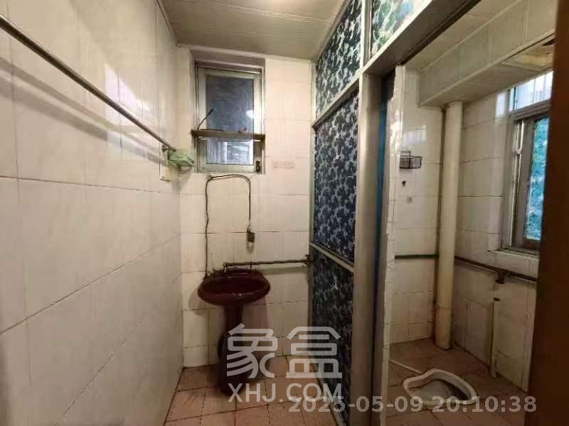 湖南电器研究所  3室1厅1卫   1500.00元/月室内图