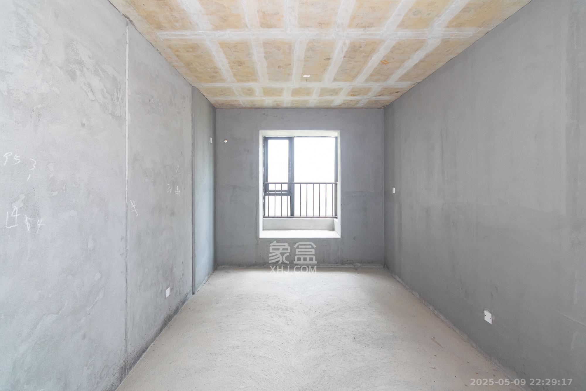 美的翰城  3室2厅2卫    63.8万 美的翰城  3室2厅2卫    63.8万卧室