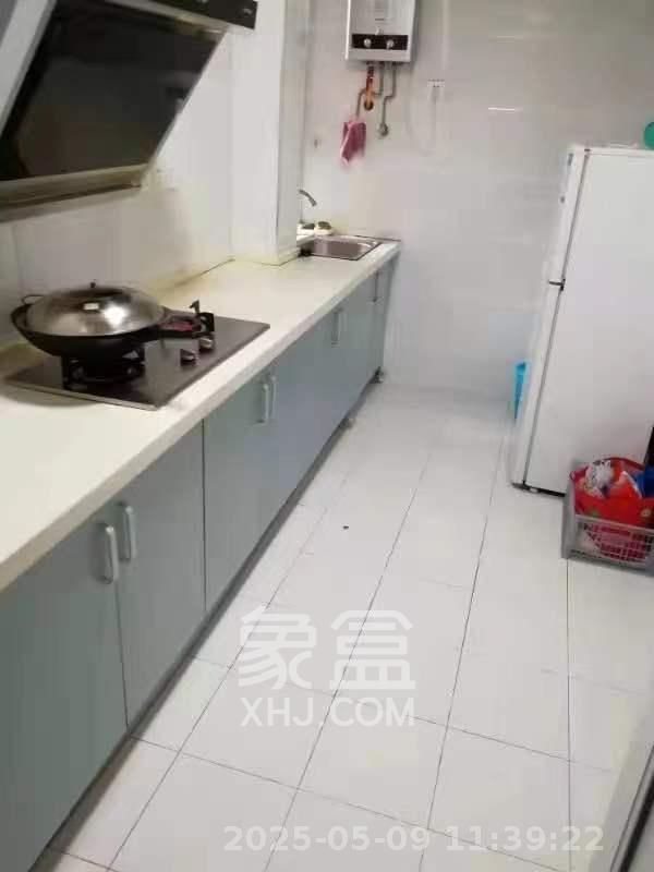 鑫远熙山  2室2厅1卫   2200.00元/月室内图