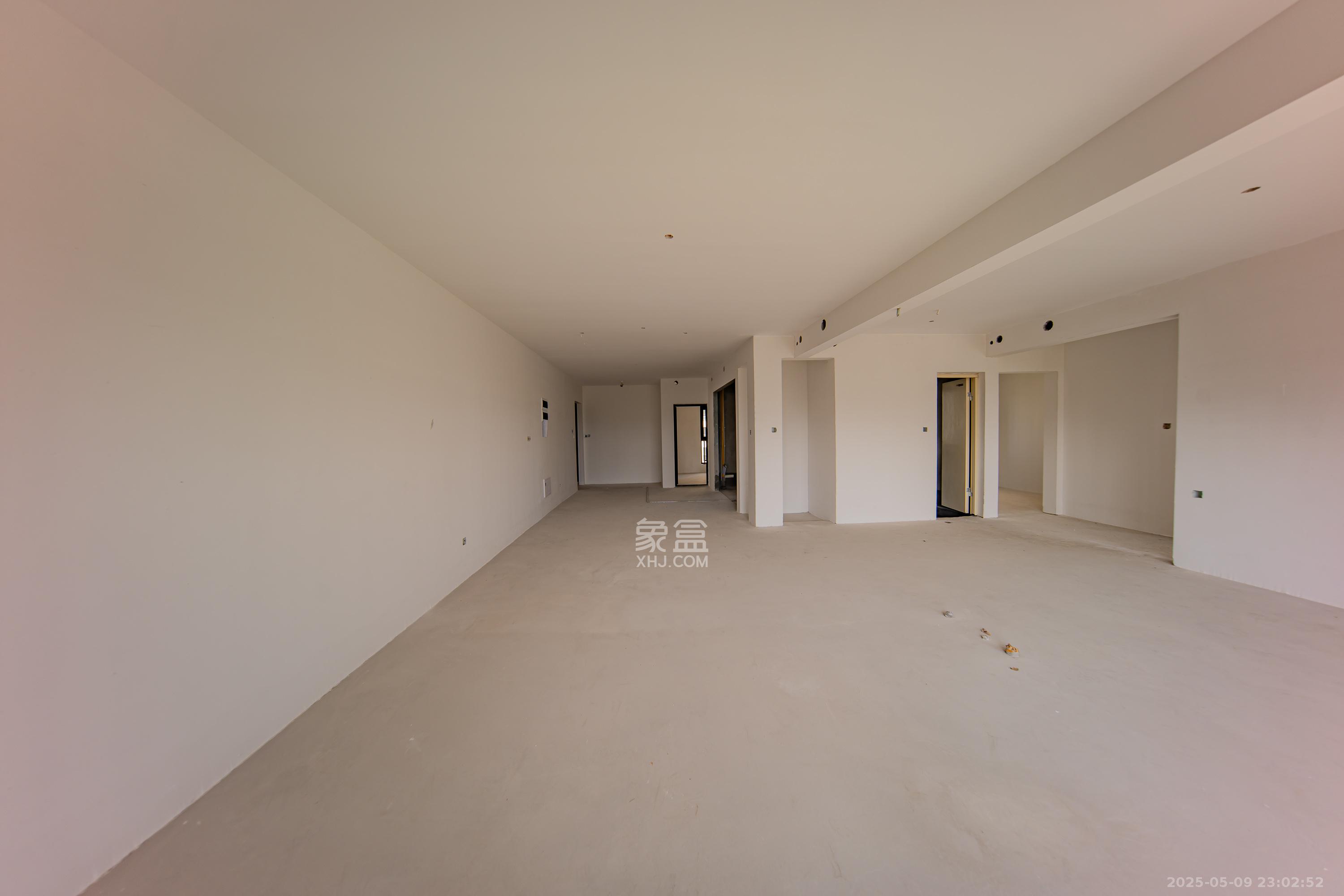 建投象山国际 4室2厅2卫 179.0万 建投象山国际 4室2厅2卫 179.0万客厅