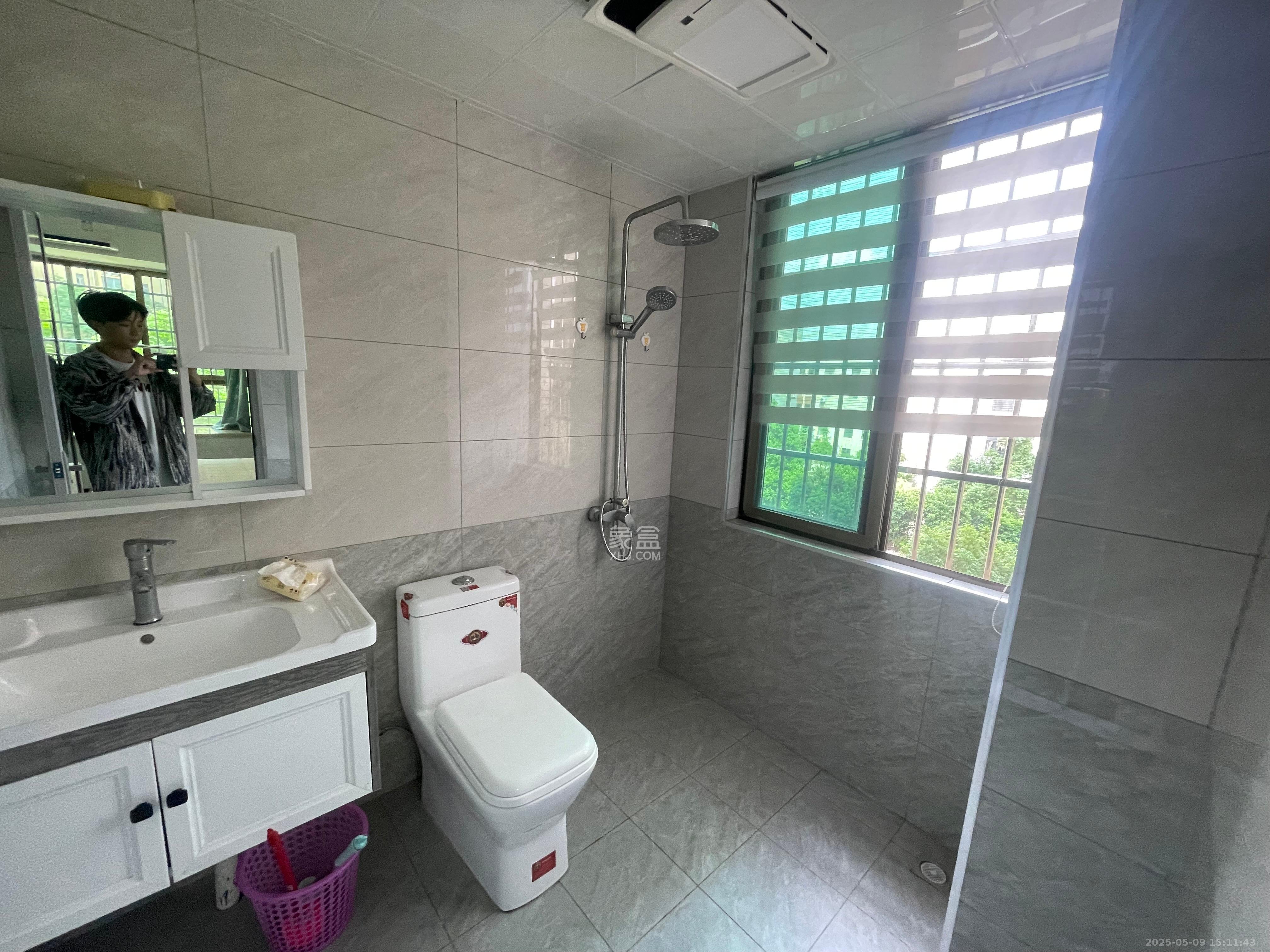 鄱阳佳郡  1室0厅0卫    2400.0元/月室内图