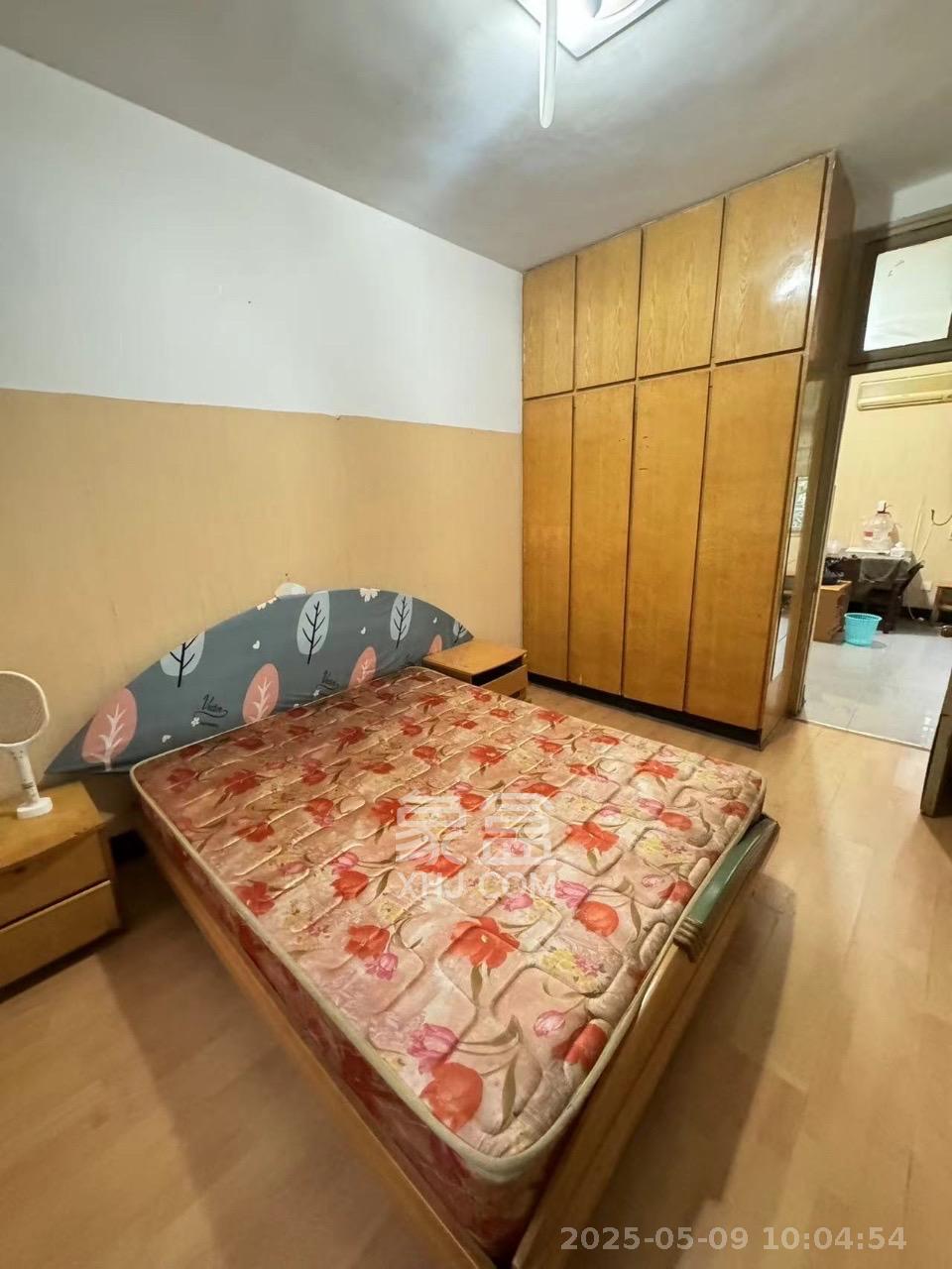 牛角塘社区  2室1厅1卫   1500.00元/月室内图