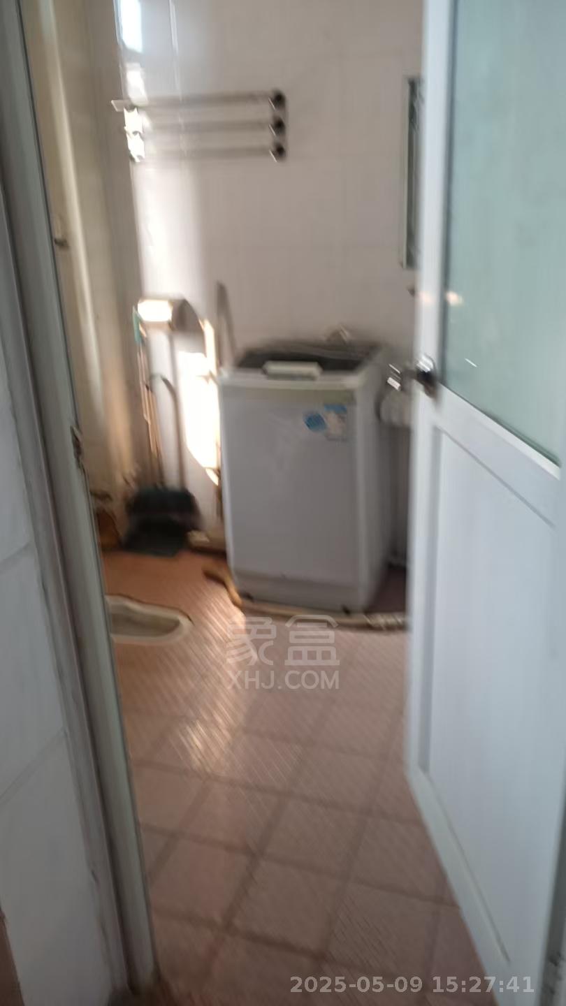 来园村 3室2厅2卫 1000.0元/月 来园村 3室2厅2卫 1000.0元/月室内图