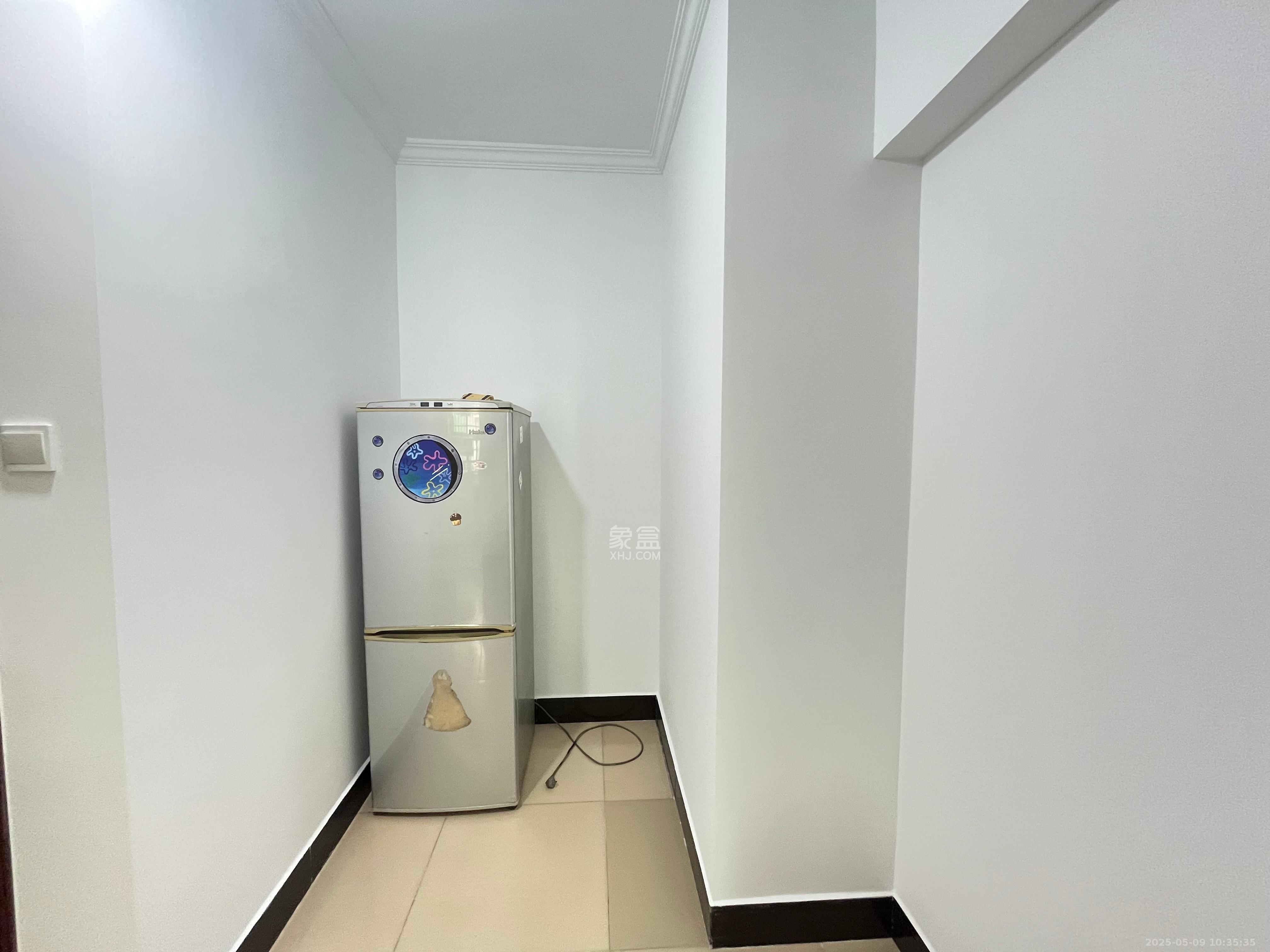 马王堆汽配城  1室1厅1卫   1500.00元/月