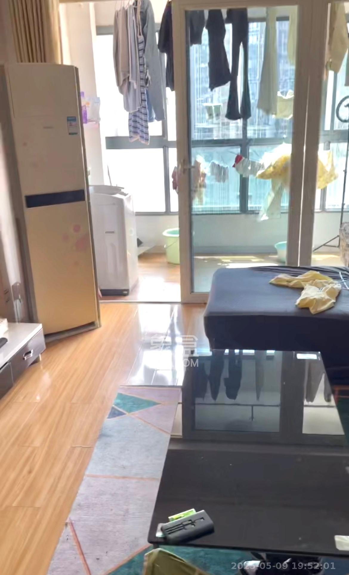 北辰三角洲D2区  3室1厅1卫   1100.00元/月室内图