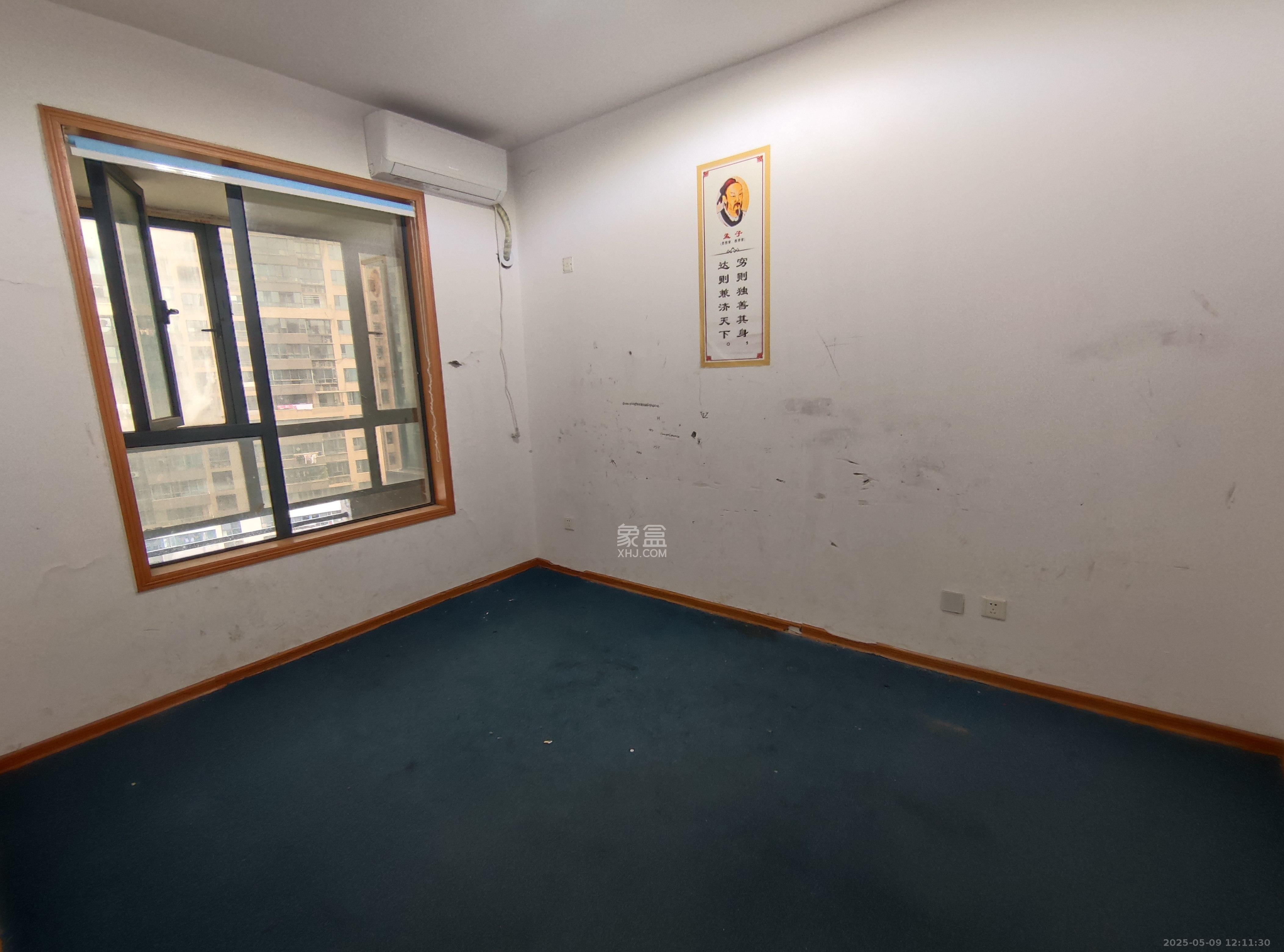 长房时代城  3室2厅2卫   3200.00元/月室内图