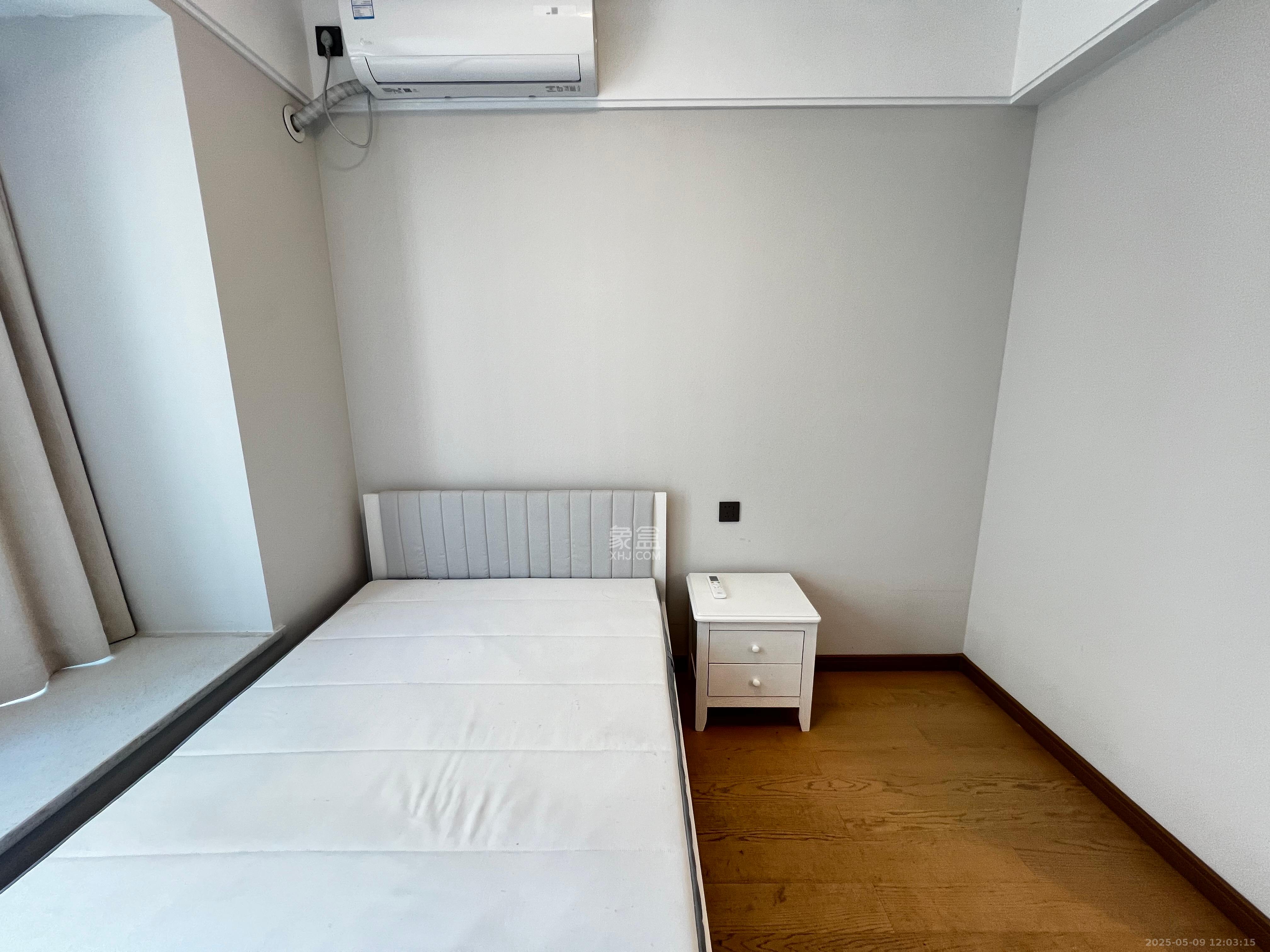 爱家当代境  4室2厅2卫   3800.00元/月室内图