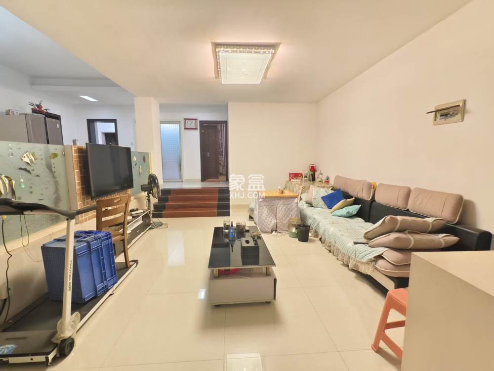 景秀名园  3室2厅2卫   38.00万