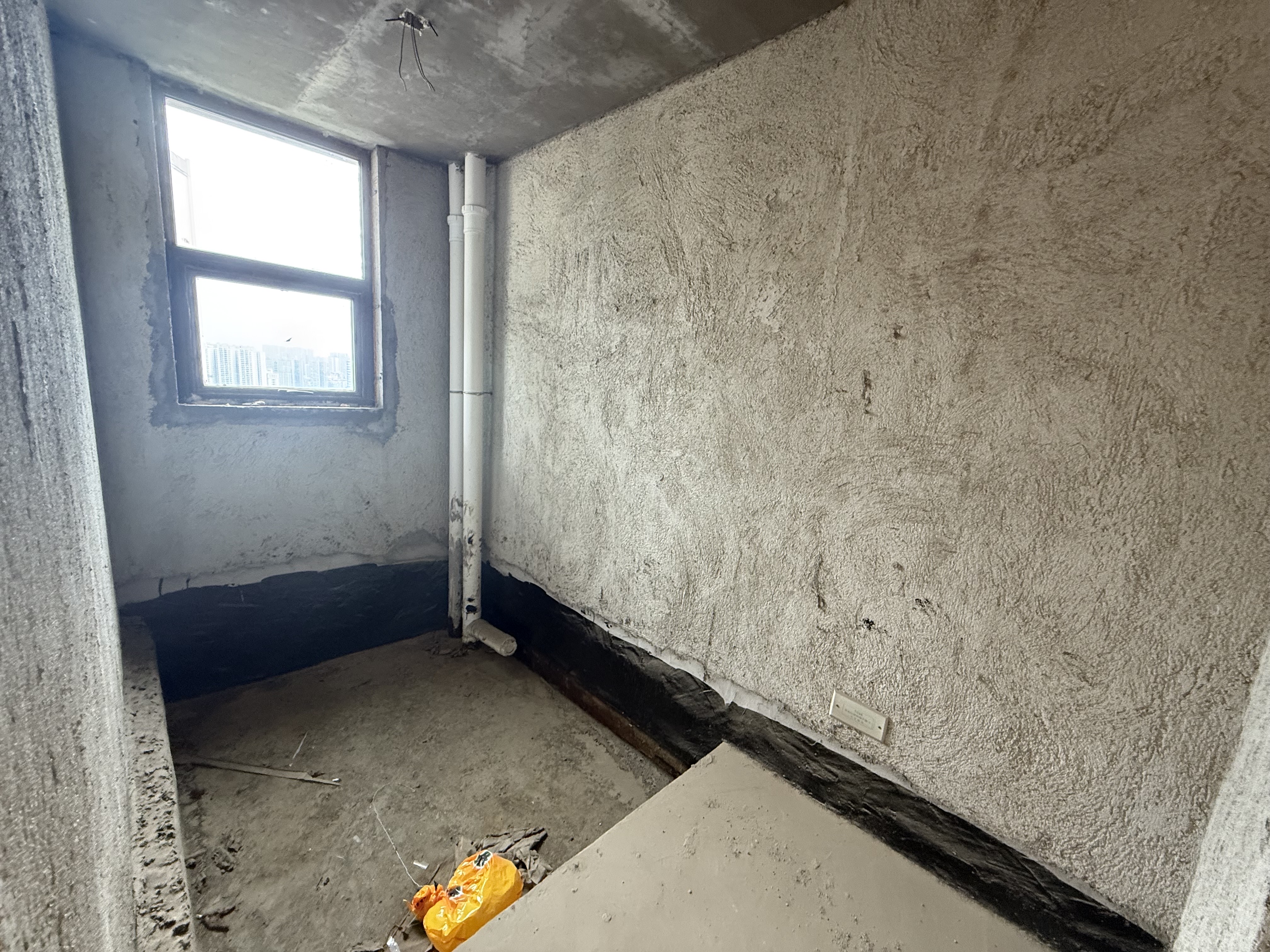 悦江山  5室2厅2卫    85.0万 悦江山  5室2厅2卫    85.0万客厅