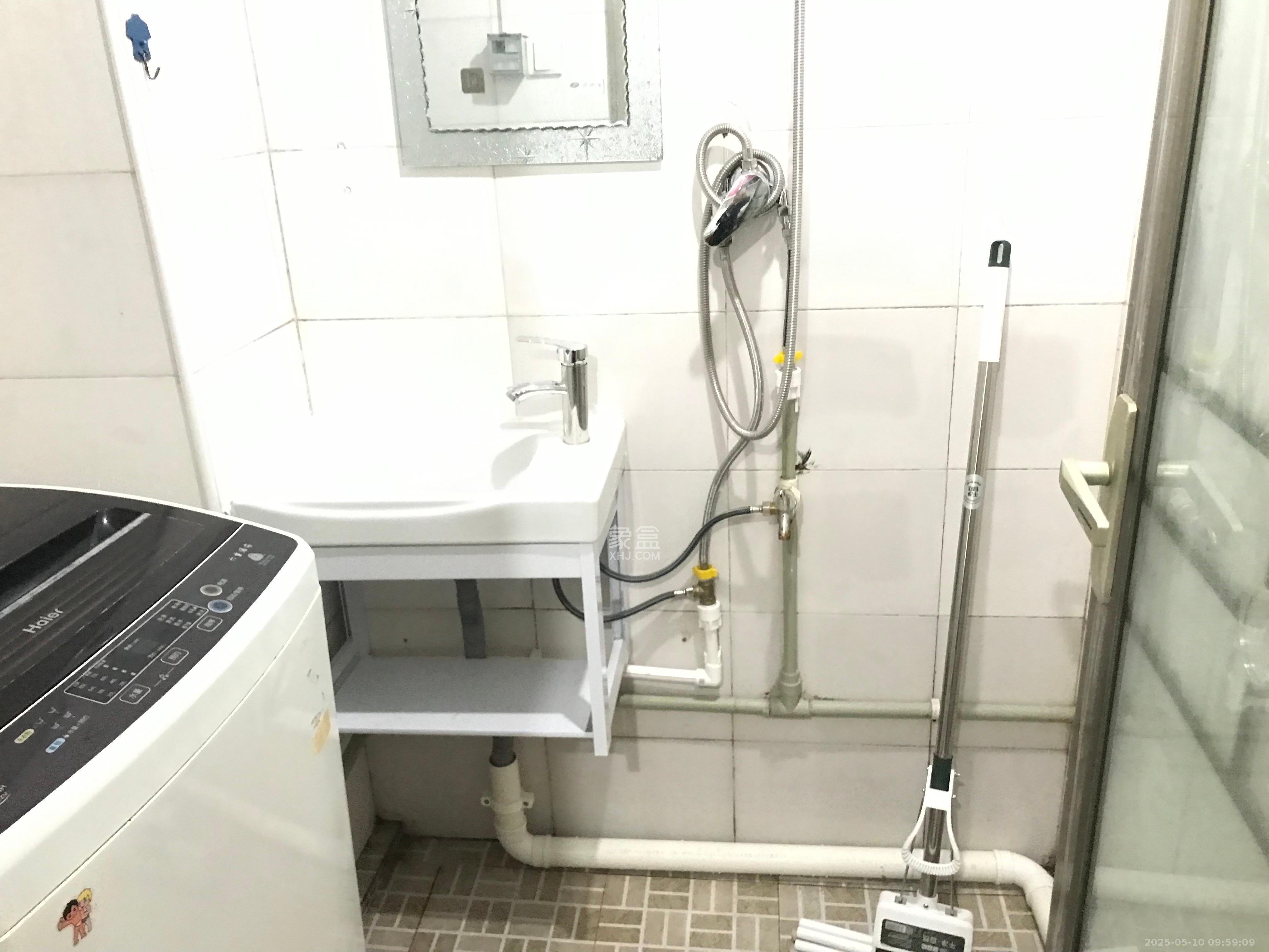 尚都花园城  1室1厅1卫    1000.0元/月室内图