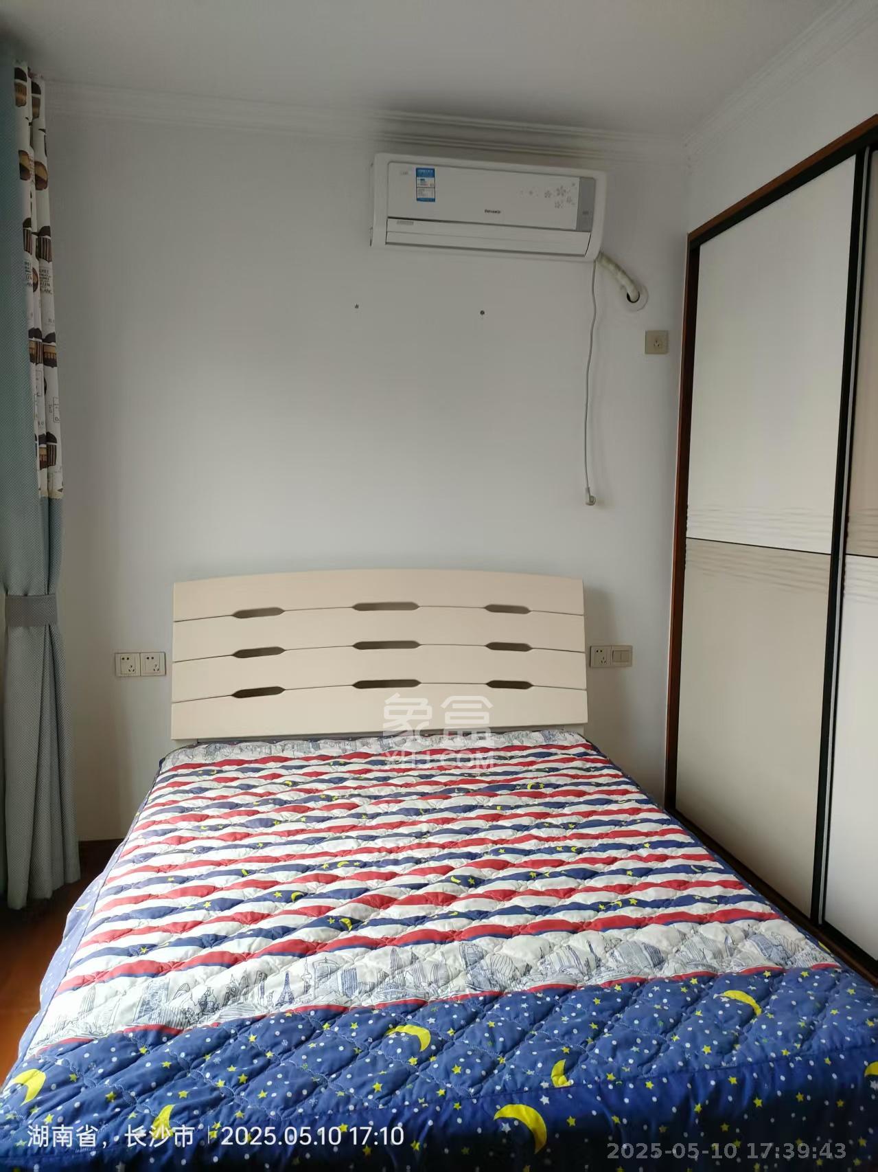 鑫远御文台一期  4室2厅2卫   3280.00元/月室内图