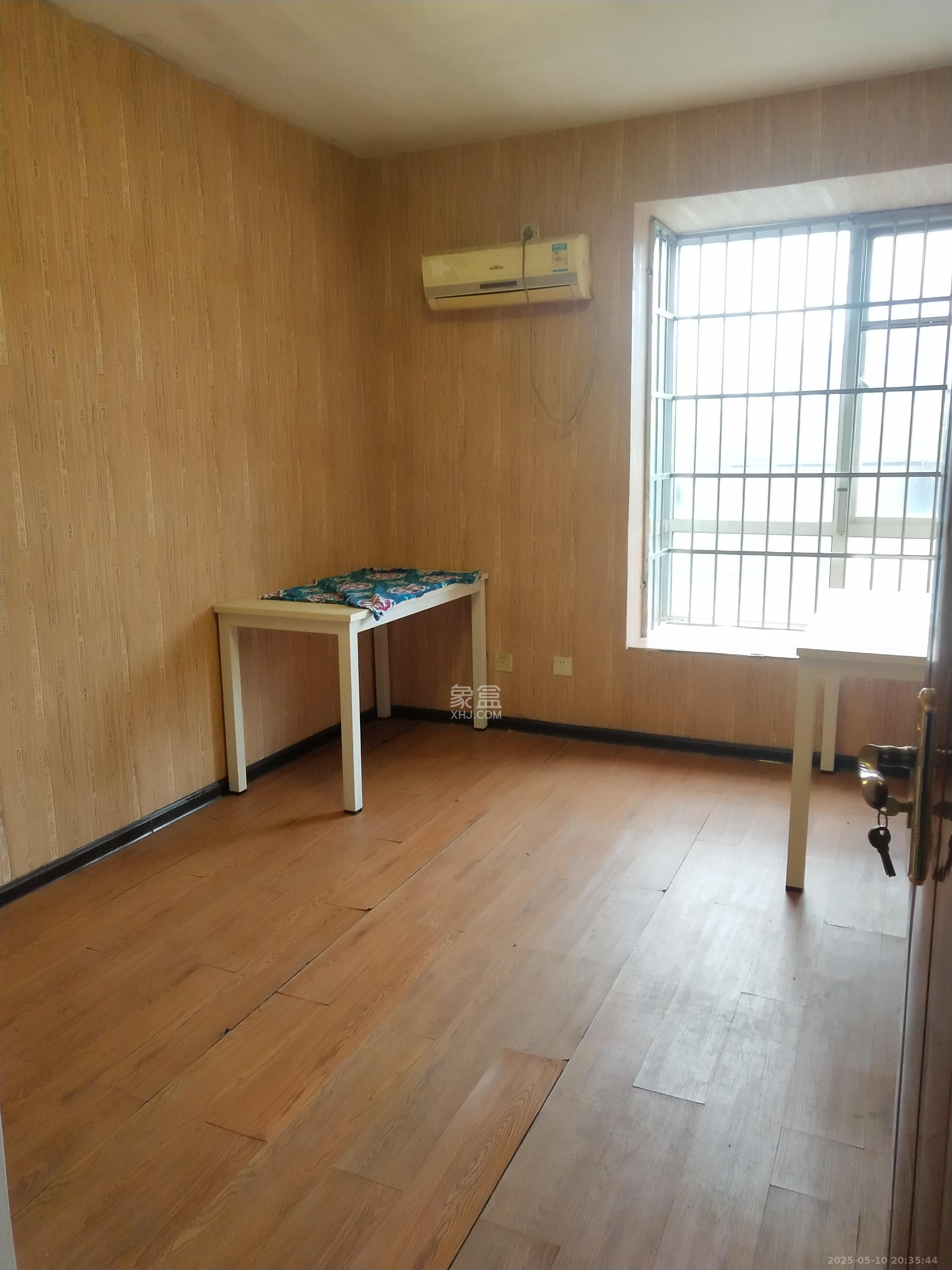 湘麓国际 4室2厅2卫 3000.0元/月 湘麓国际 4室2厅2卫 3000.0元/月室内图