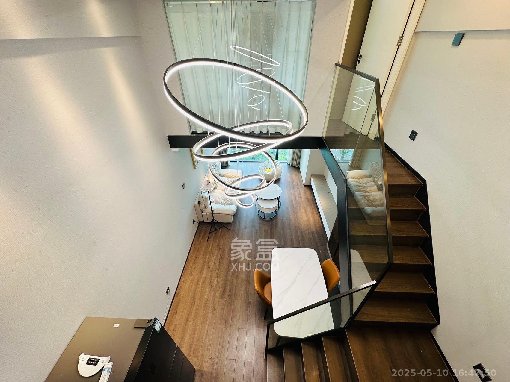 达美寰宇中心 3室2厅1卫 2800.0元/月 达美寰宇中心 3室2厅1卫 2800.0元/月室内图