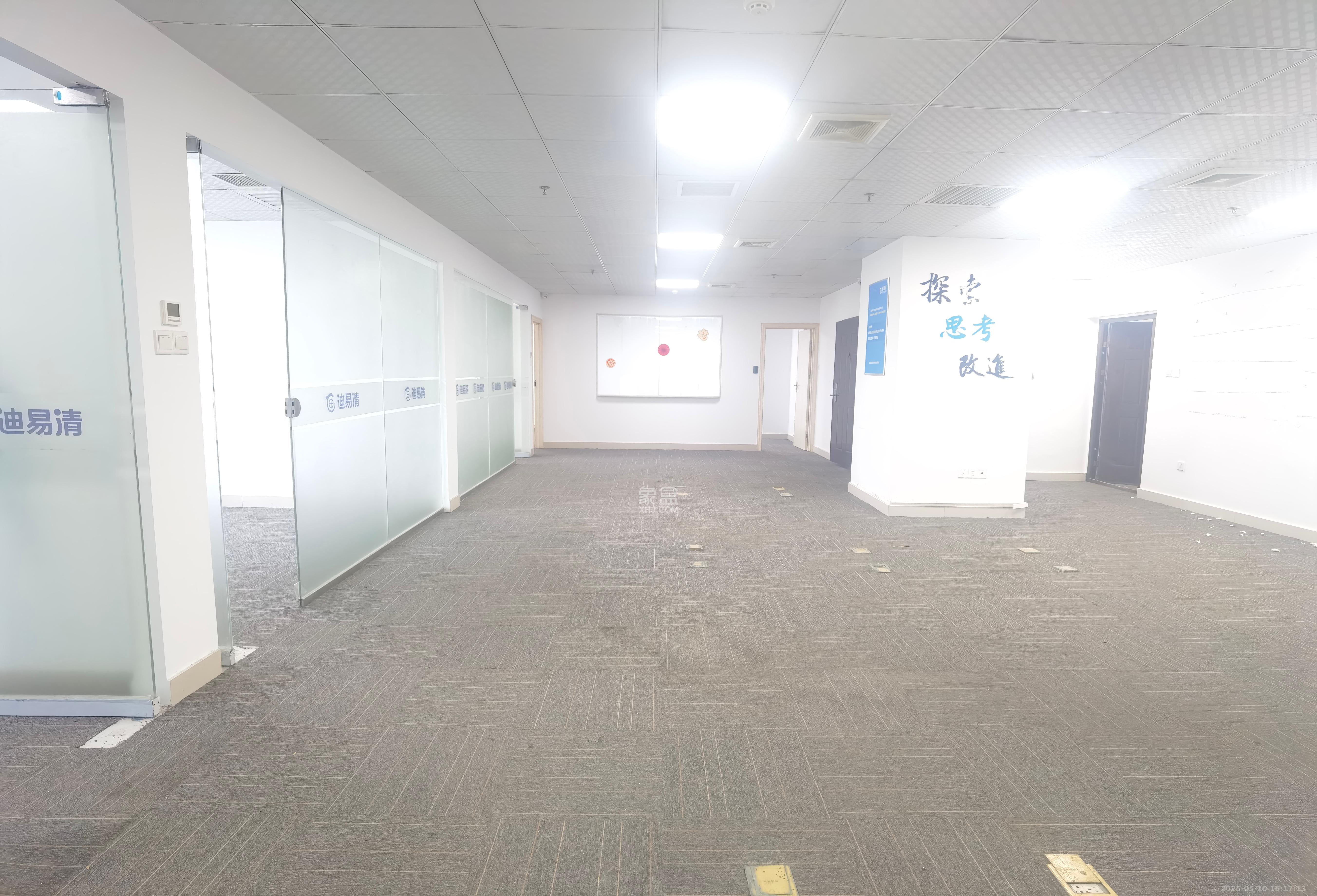 开源鑫贸大楼   188.0㎡      5800.0元/月室内图