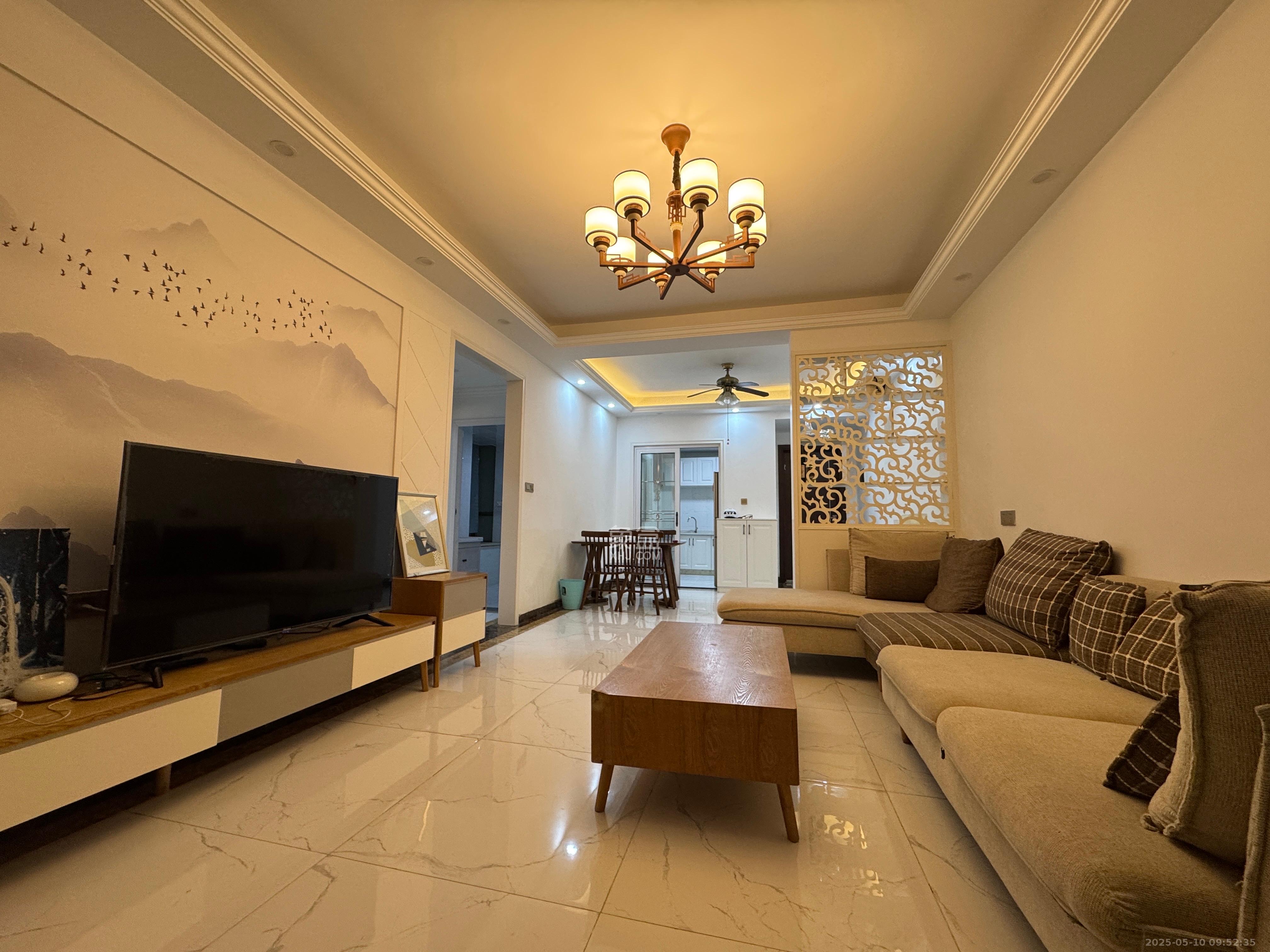 碧桂园威尼斯城  3室2厅1卫    2500.0元/月 碧桂园威尼斯城  3室2厅1卫    2500.0元/月室内图