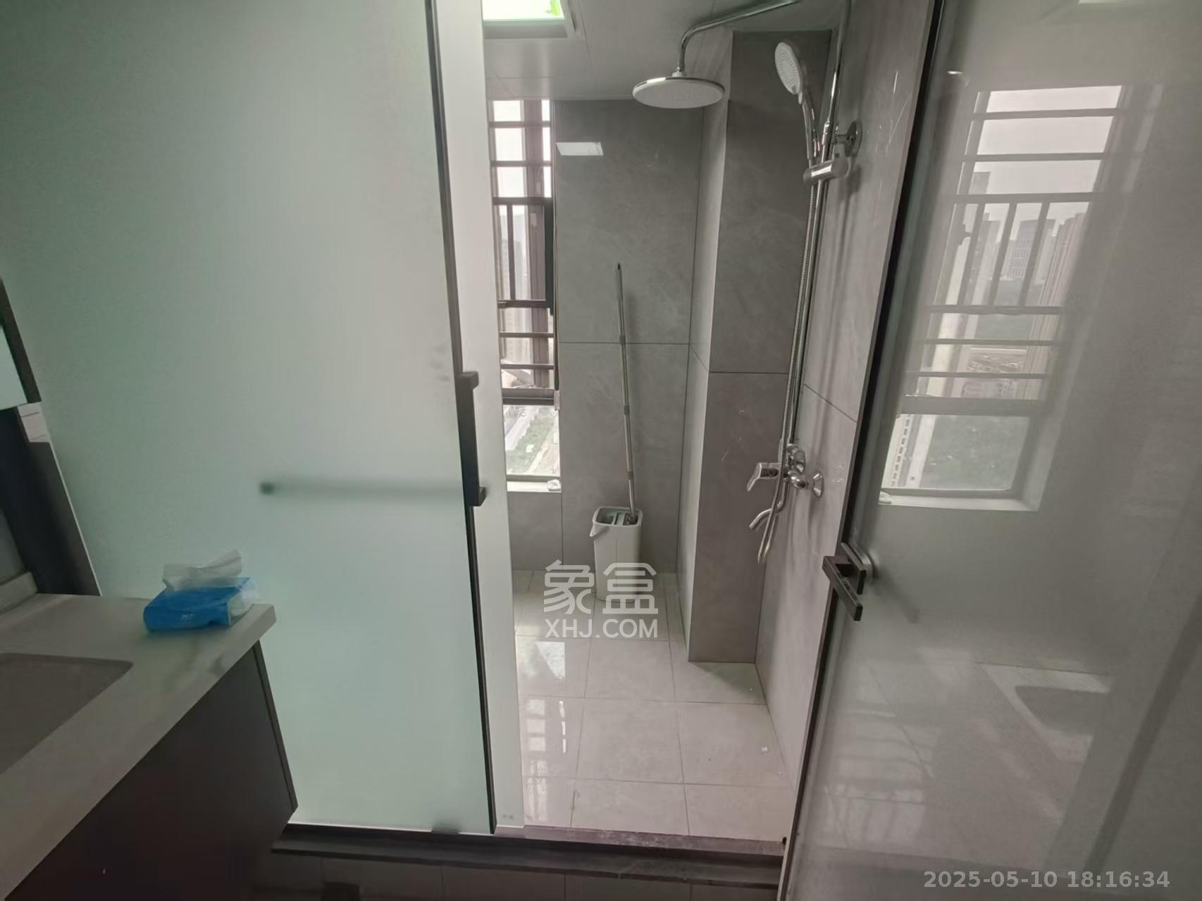 佳兆业云顶都汇 1室1厅1卫 1500.0元/月 佳兆业云顶都汇 1室1厅1卫 1500.0元/月室内图