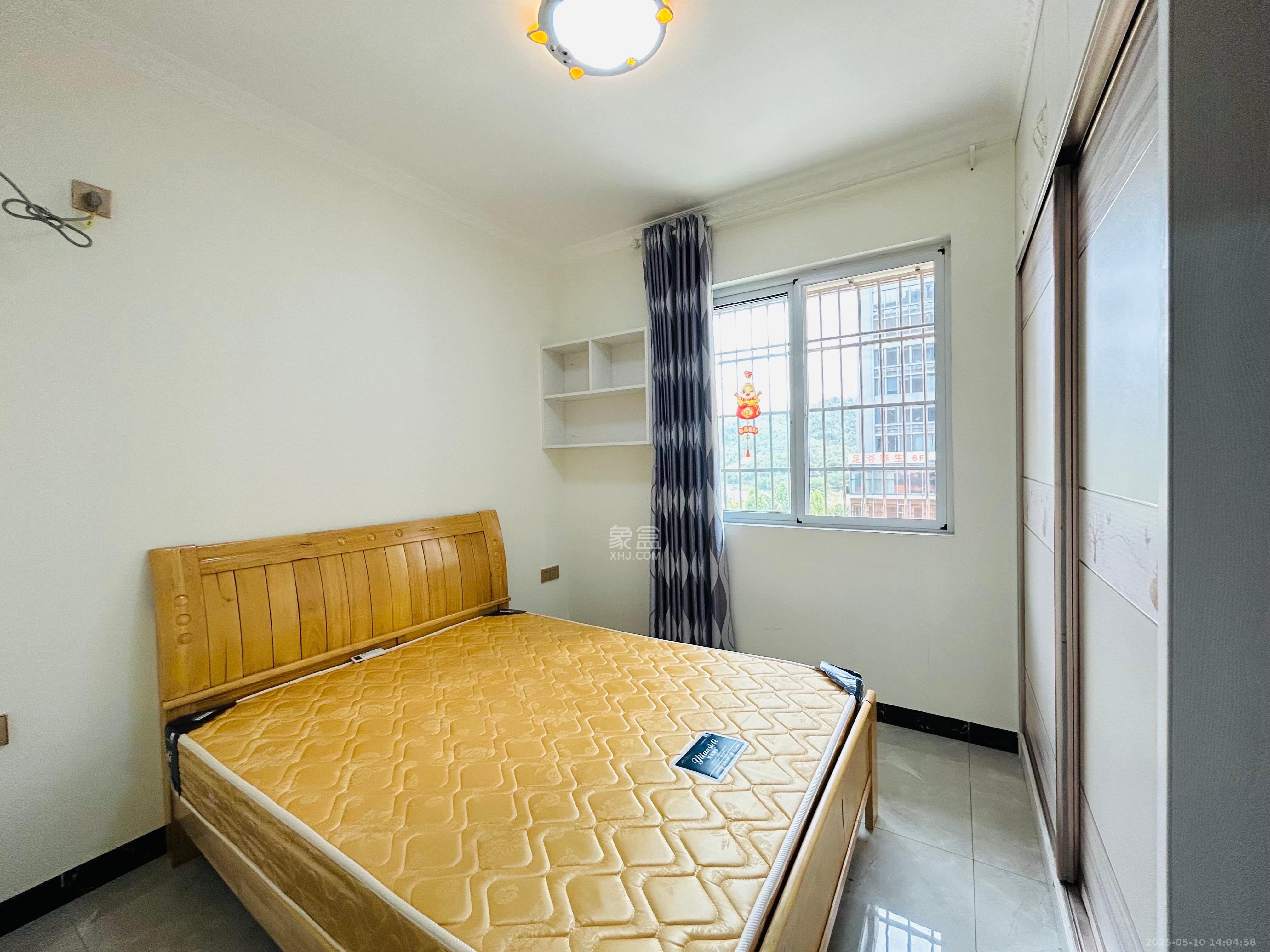 金南家园二期 2室2厅1卫 2000.0元/月 金南家园二期 2室2厅1卫 2000.0元/月室内图