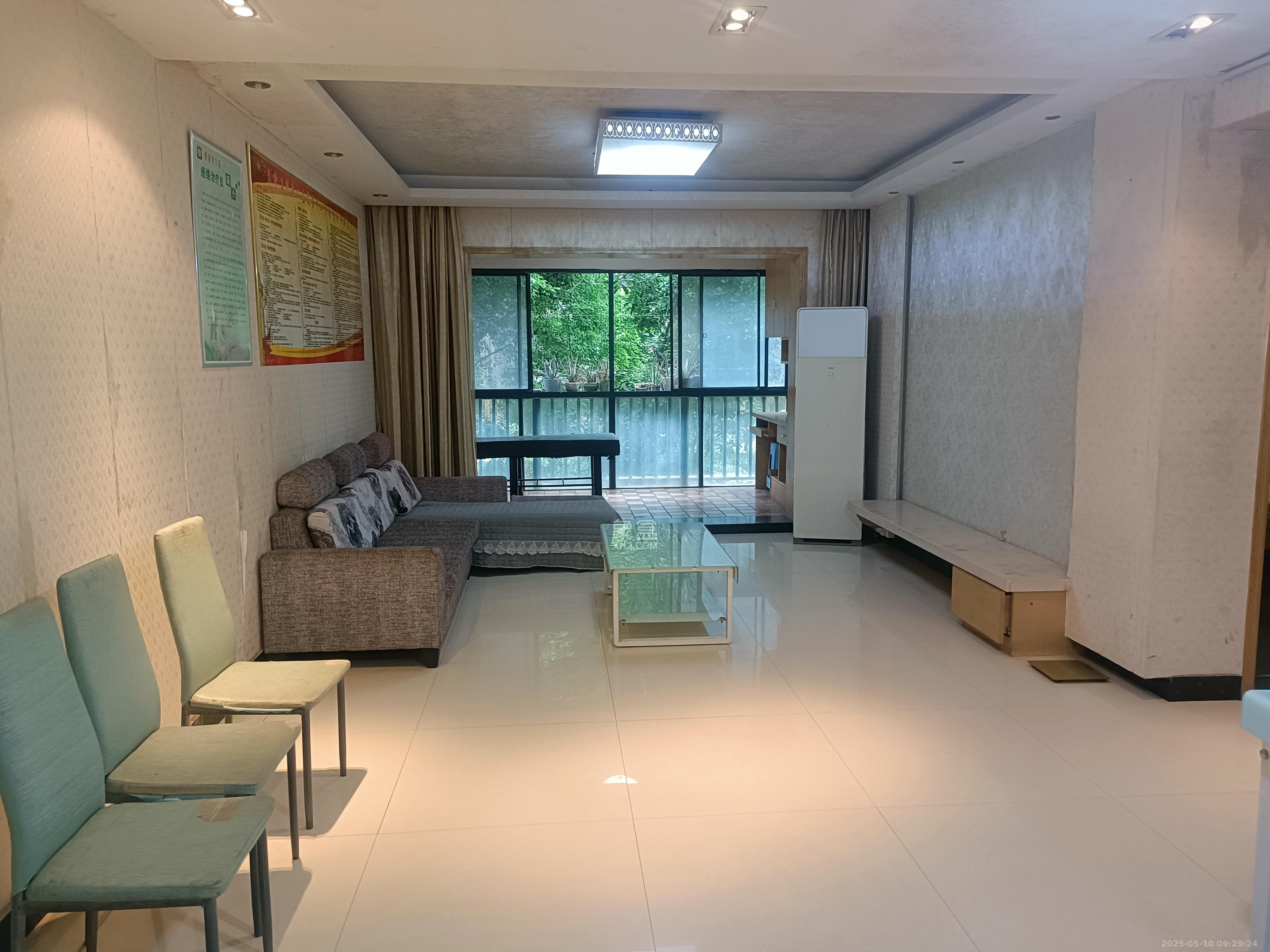 博雅湘水湾 2室2厅1卫 1600.0元/月 博雅湘水湾 2室2厅1卫 1600.0元/月室内图