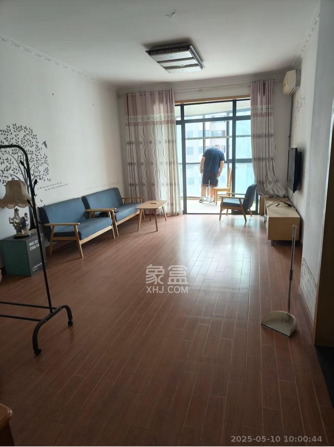 湘江世纪城达江苑  1室2厅1卫   2200.00元/月室内图