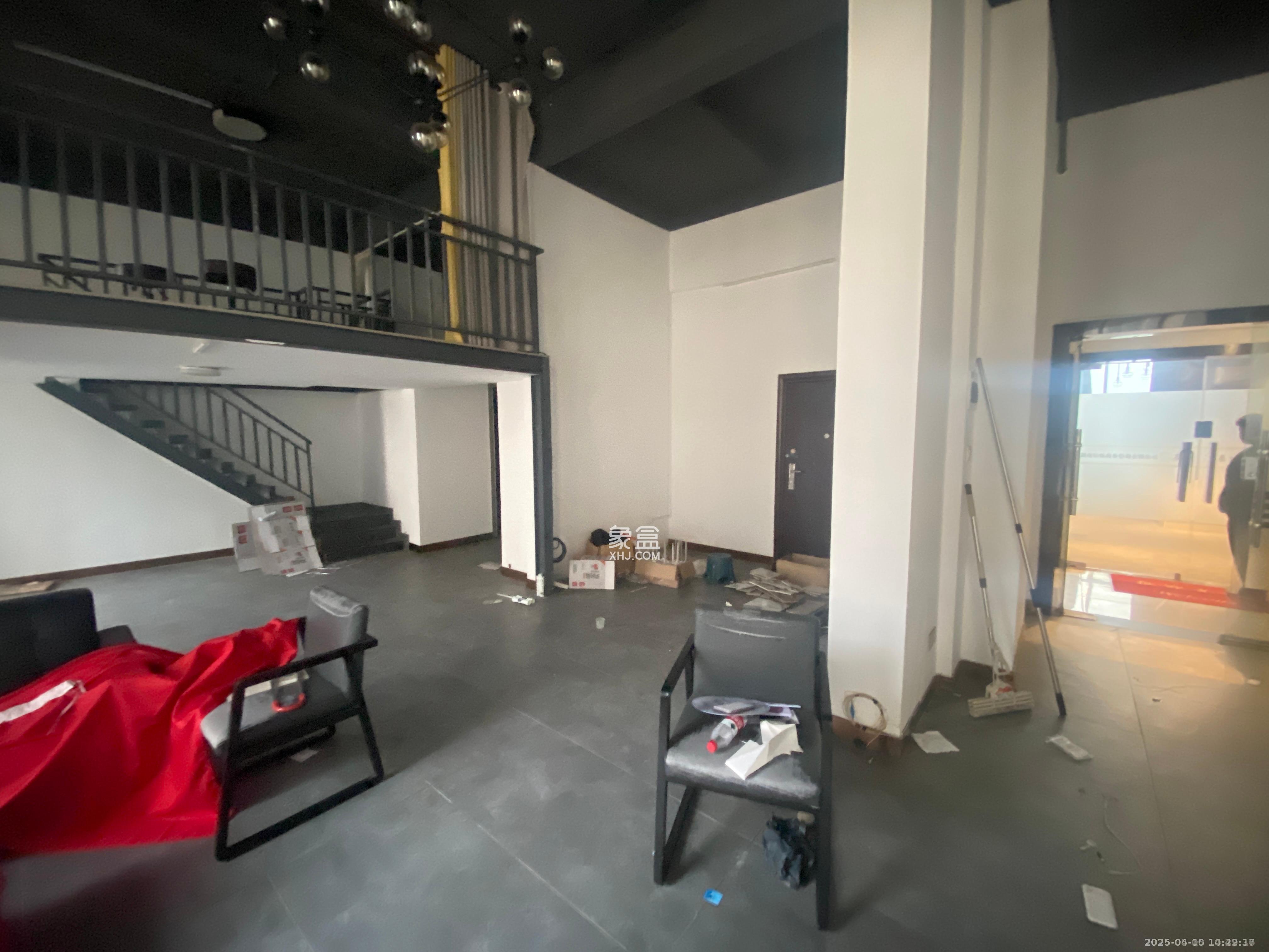 兰亭湾畔  1室1厅1卫   3500.00元/月室内图