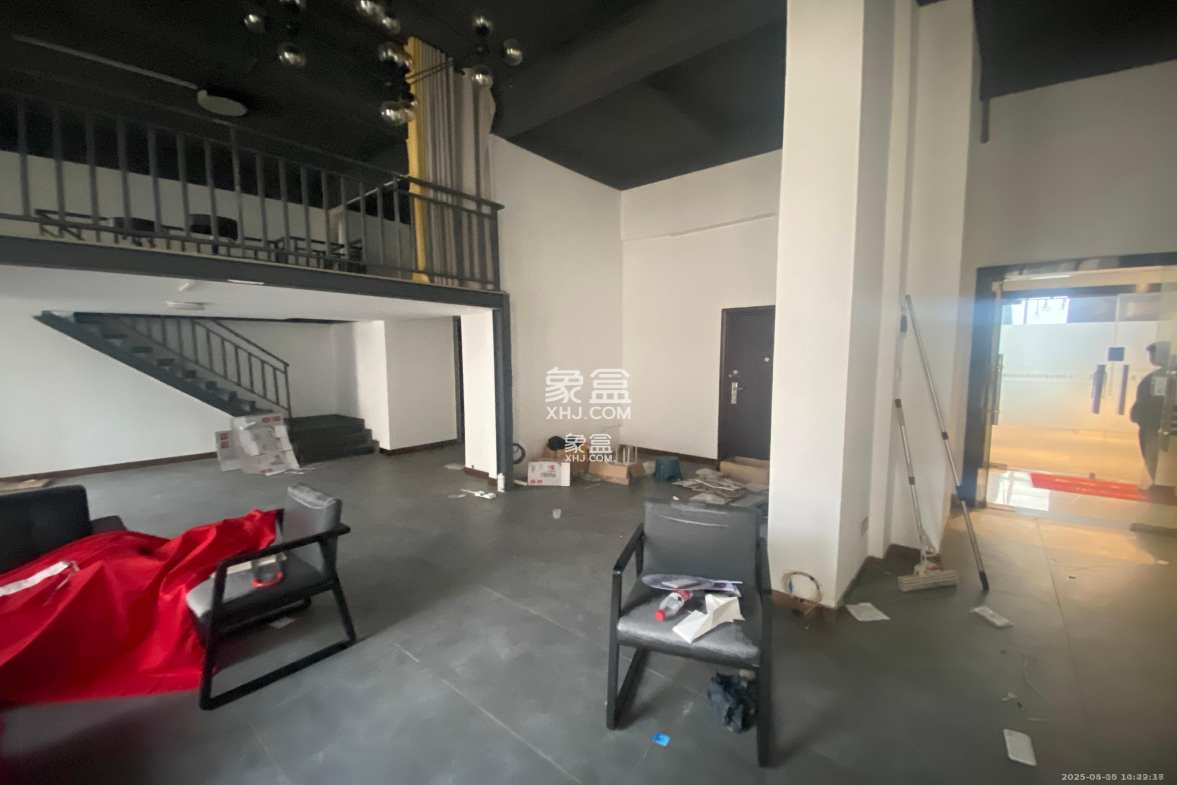 兰亭湾畔 1室1厅1卫 3500.0元/月 兰亭湾畔 1室1厅1卫 3500.0元/月室内图